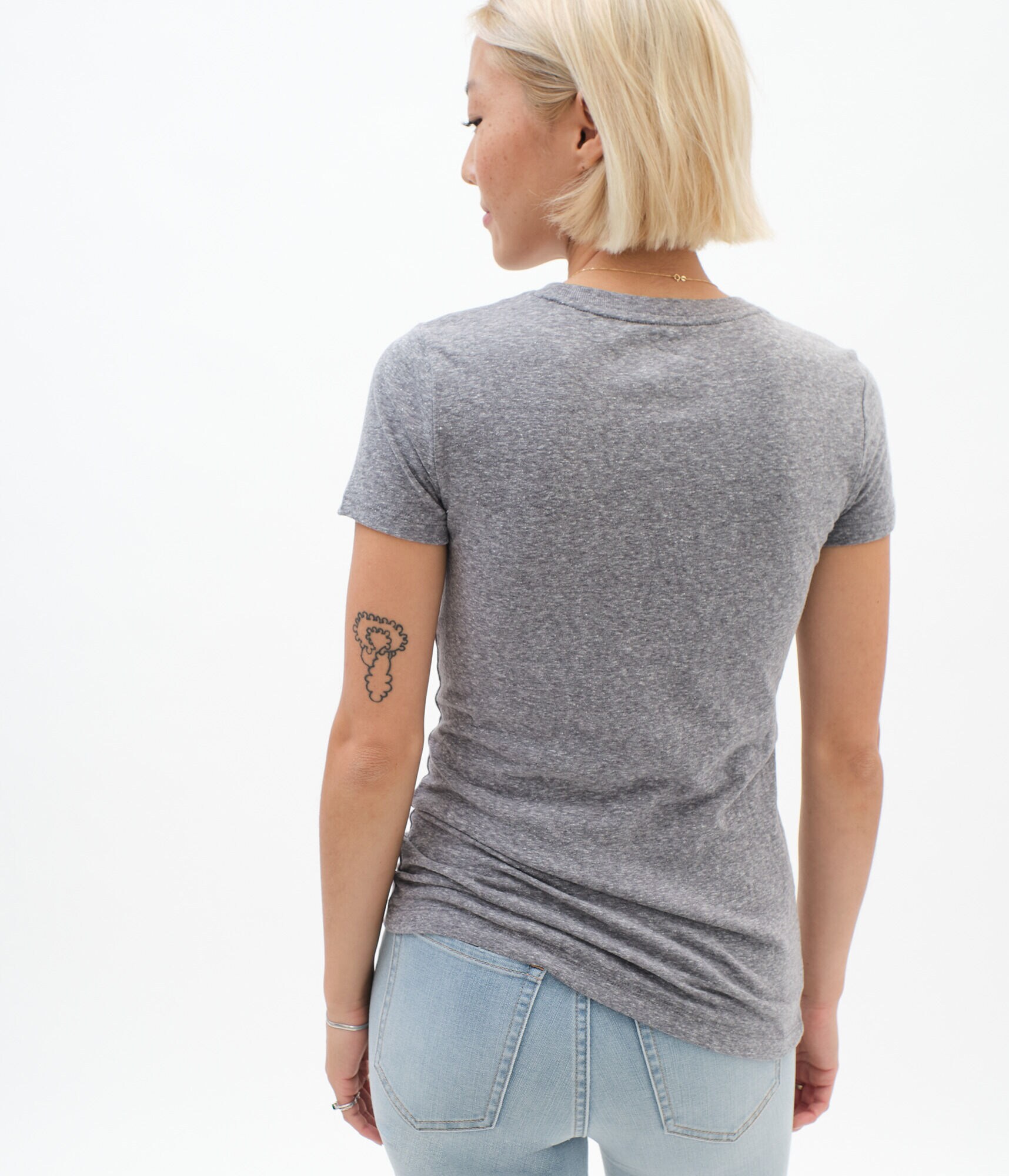 Daisy Trio Graphic Tee