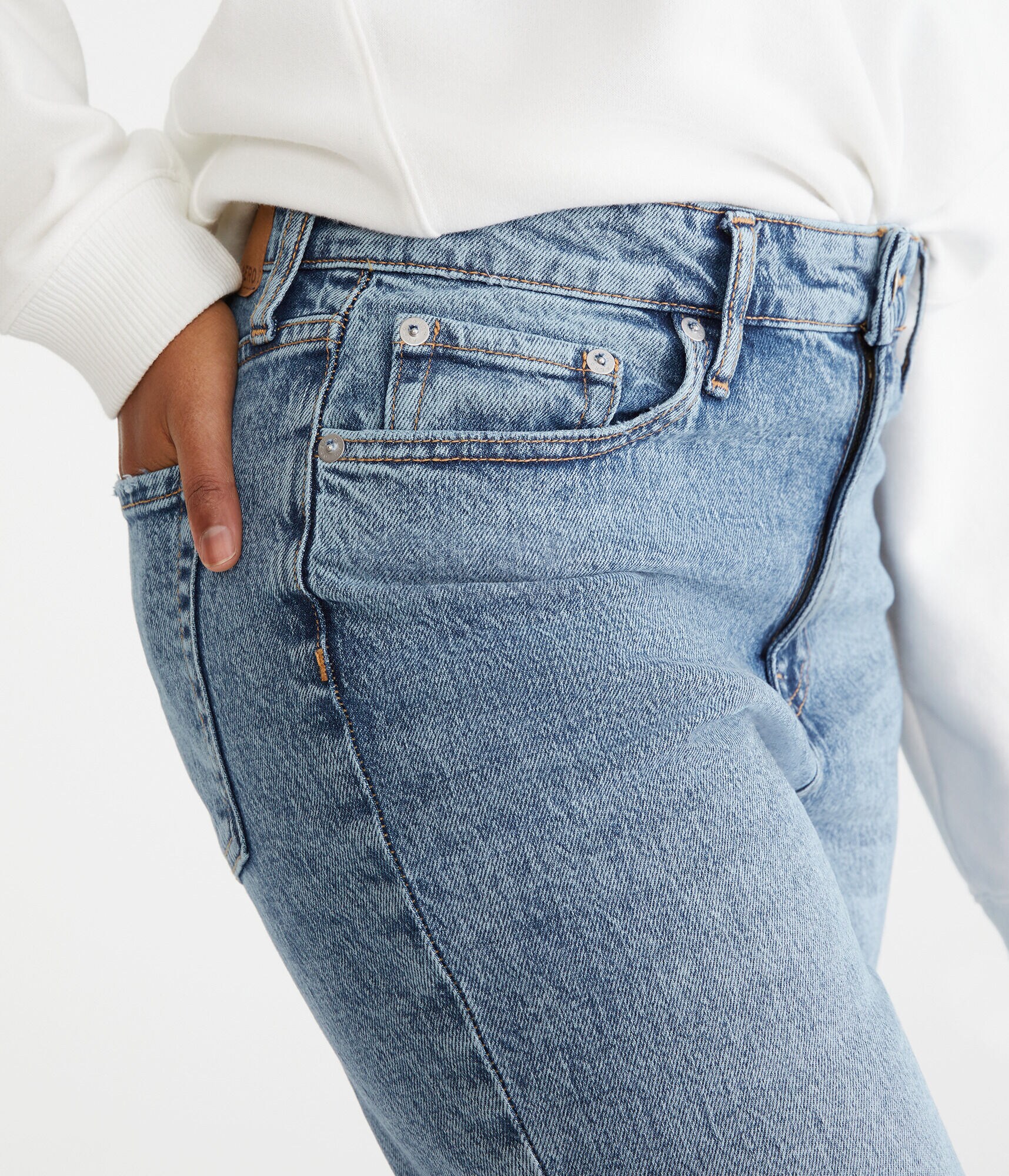 Curvy High-Rise Baggy Jean