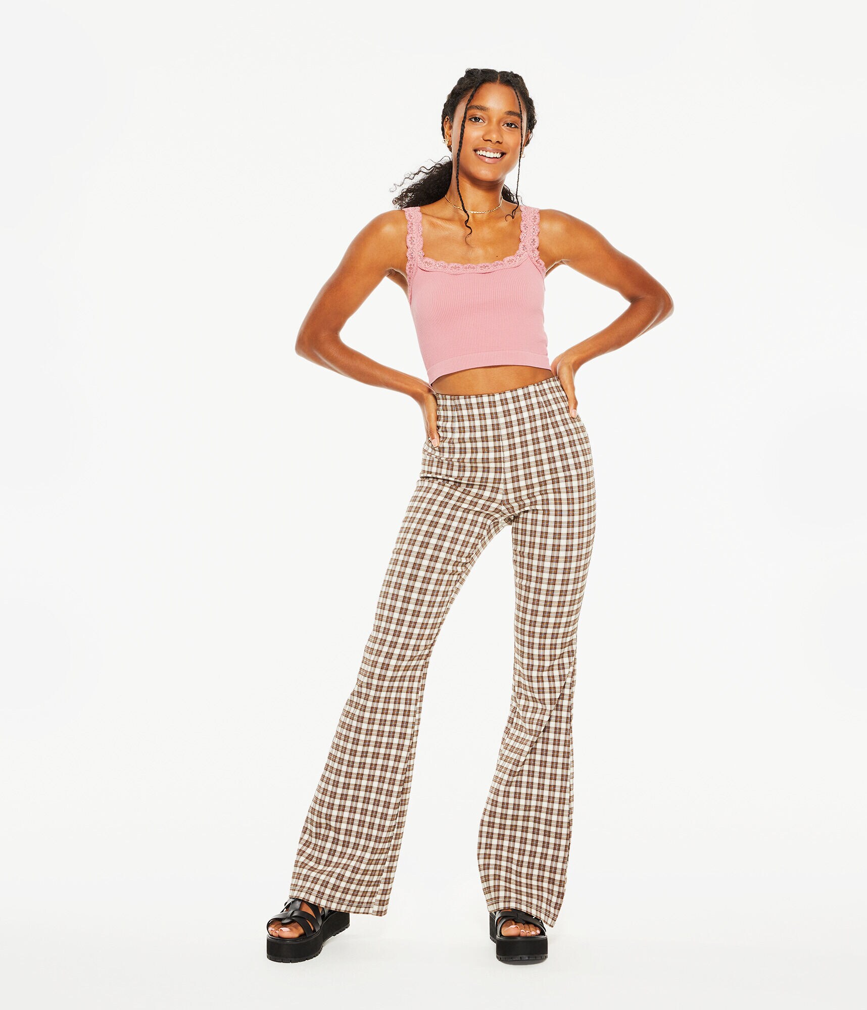 Seamless Lace-Trim Cropped Tank