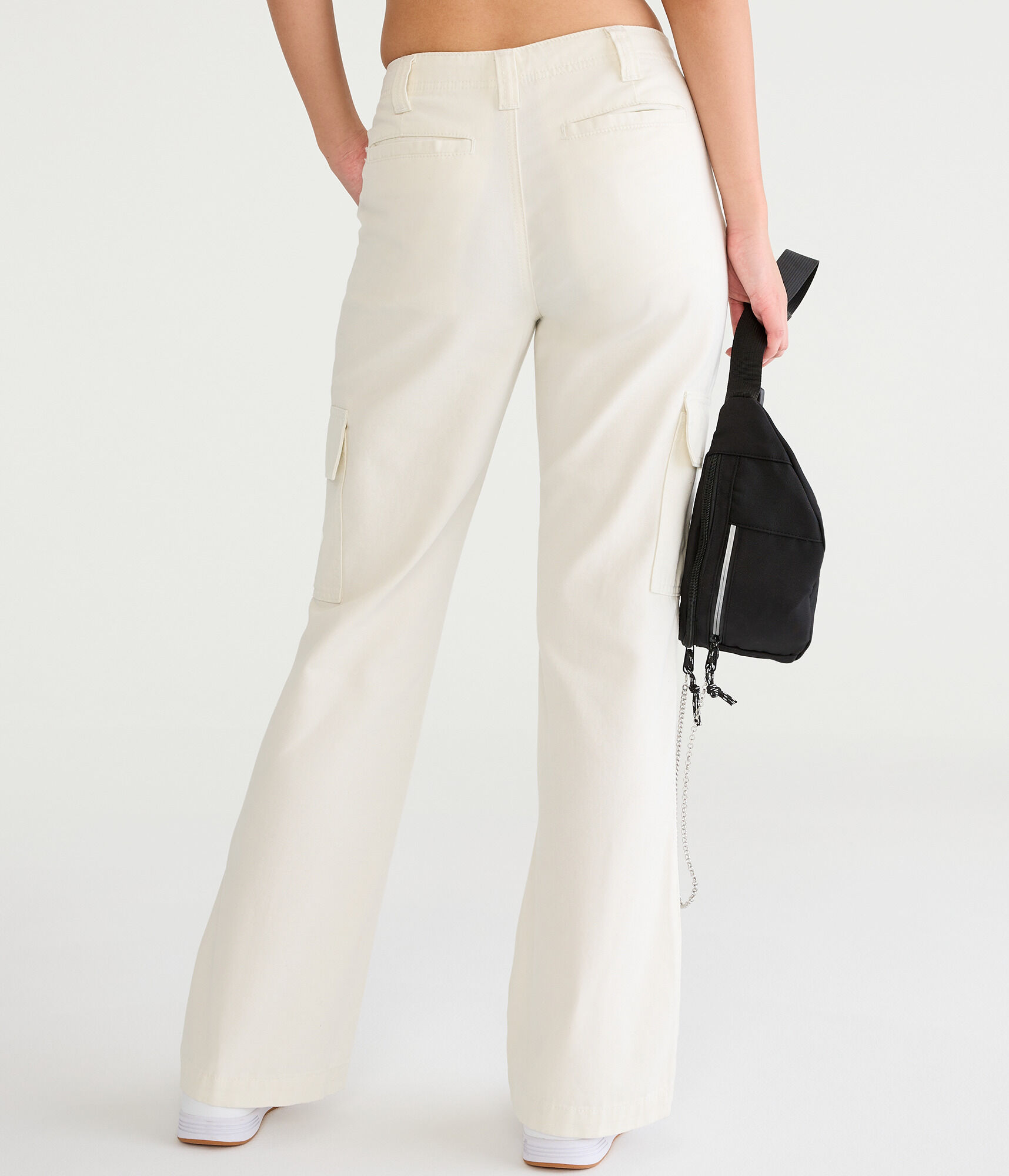 ✅ａ　melt the lady cargo flare pants Madden Girl Juniors' Flare-Leg Mid-Rise Cargo Pants - Macy's