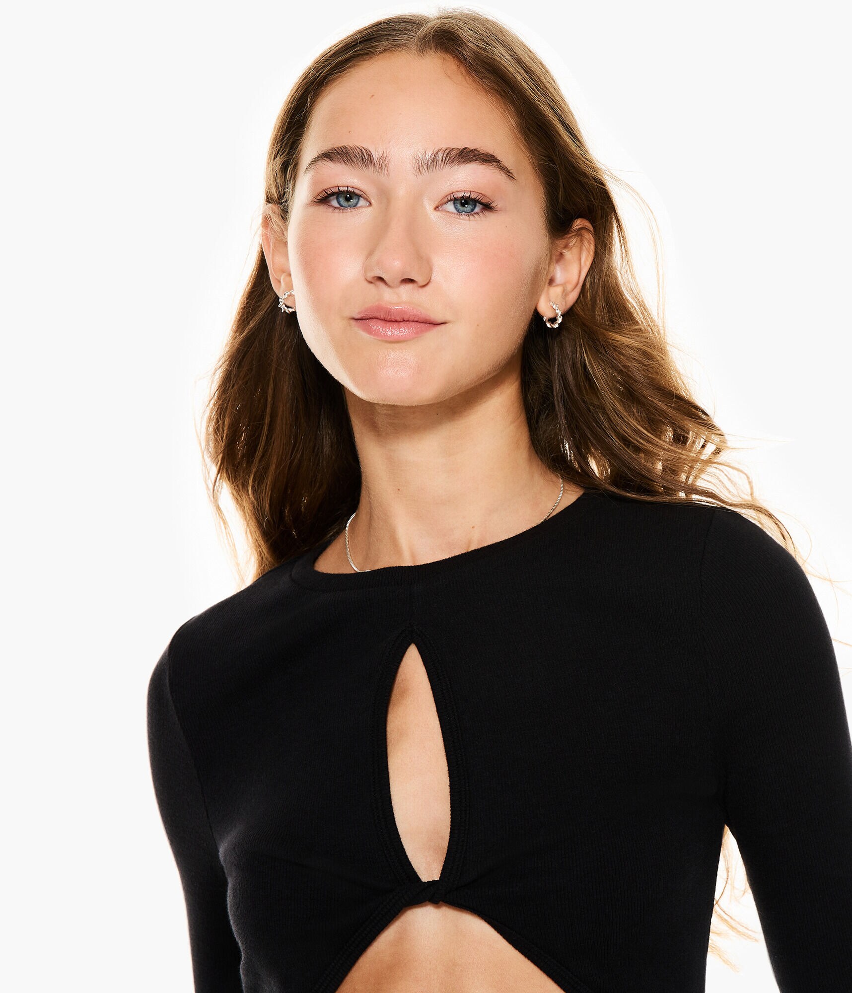 Long Sleeve Twist-Front Crop Top