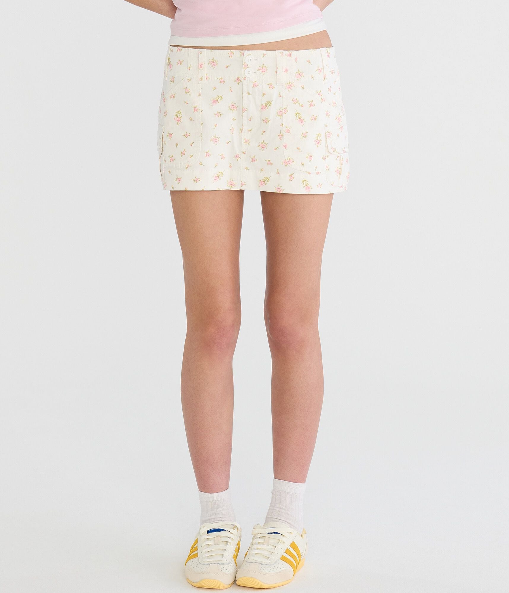 Floral Twill Cargo Low-Rise Mini Skirt