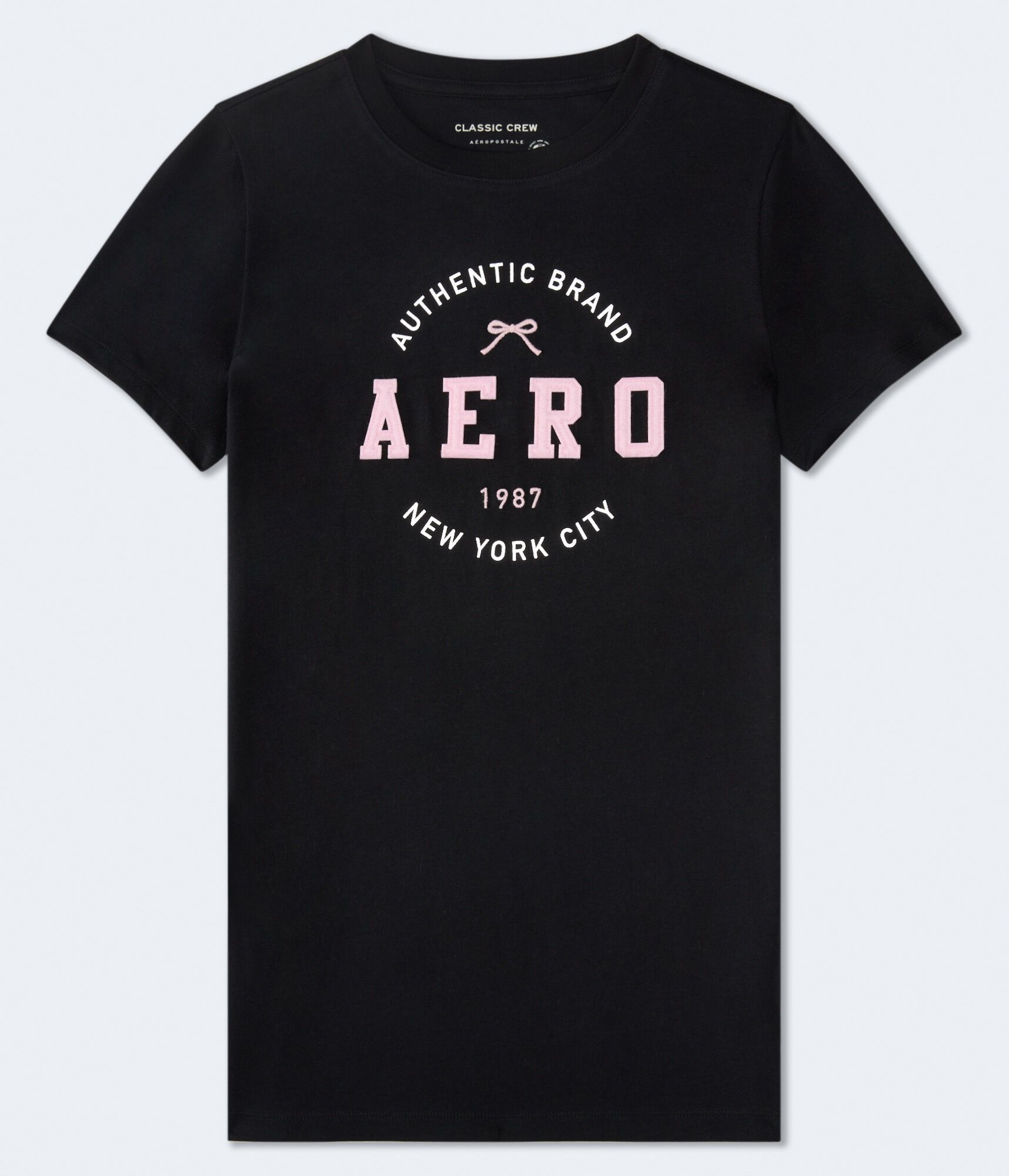 Aero Bow Circle Appliqu&eacute; Graphic Tee