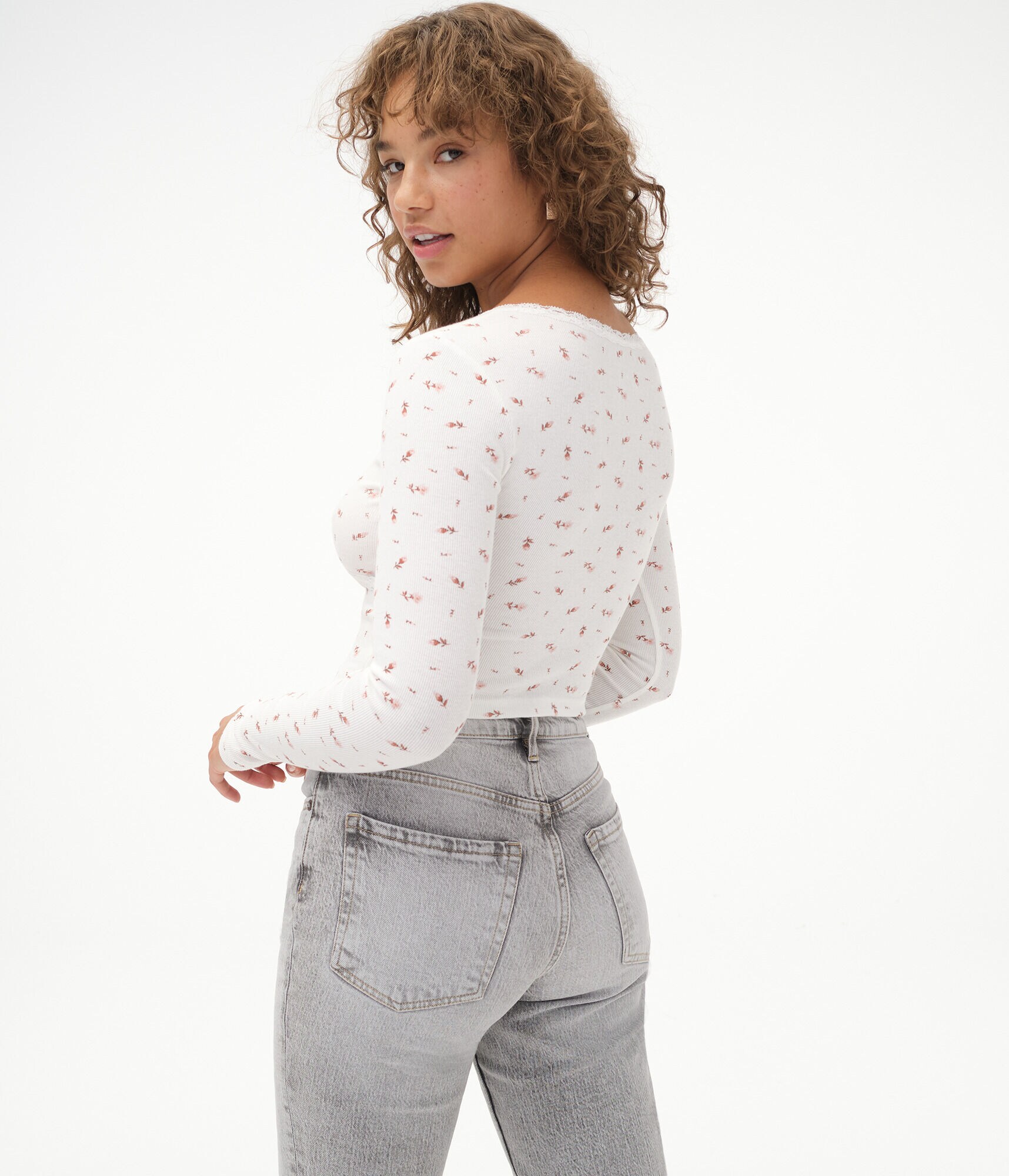 Long Sleeve Floral Crisscross Lace Crop Top