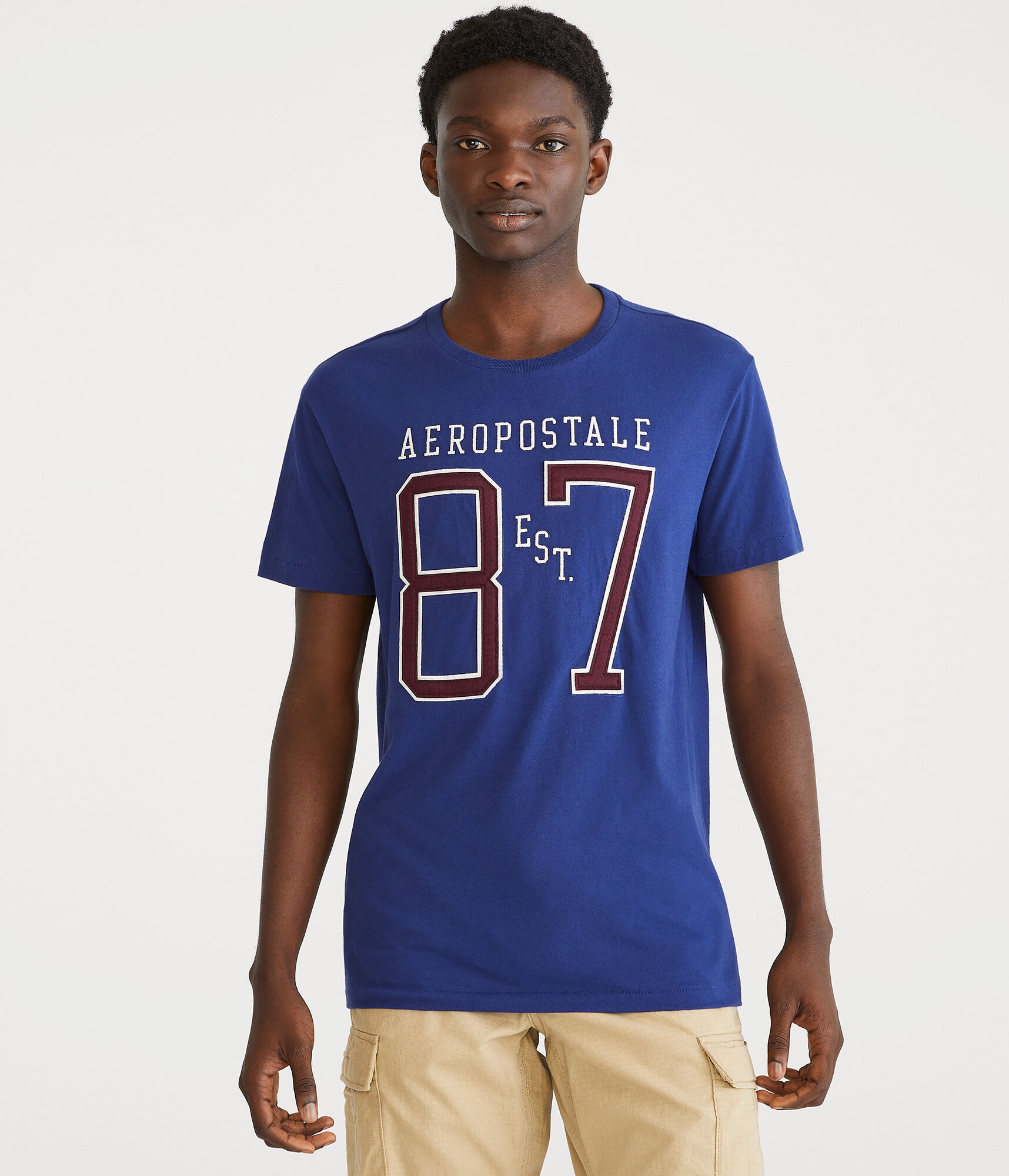 Aeropostale 87 Appliqué Graphic Tee