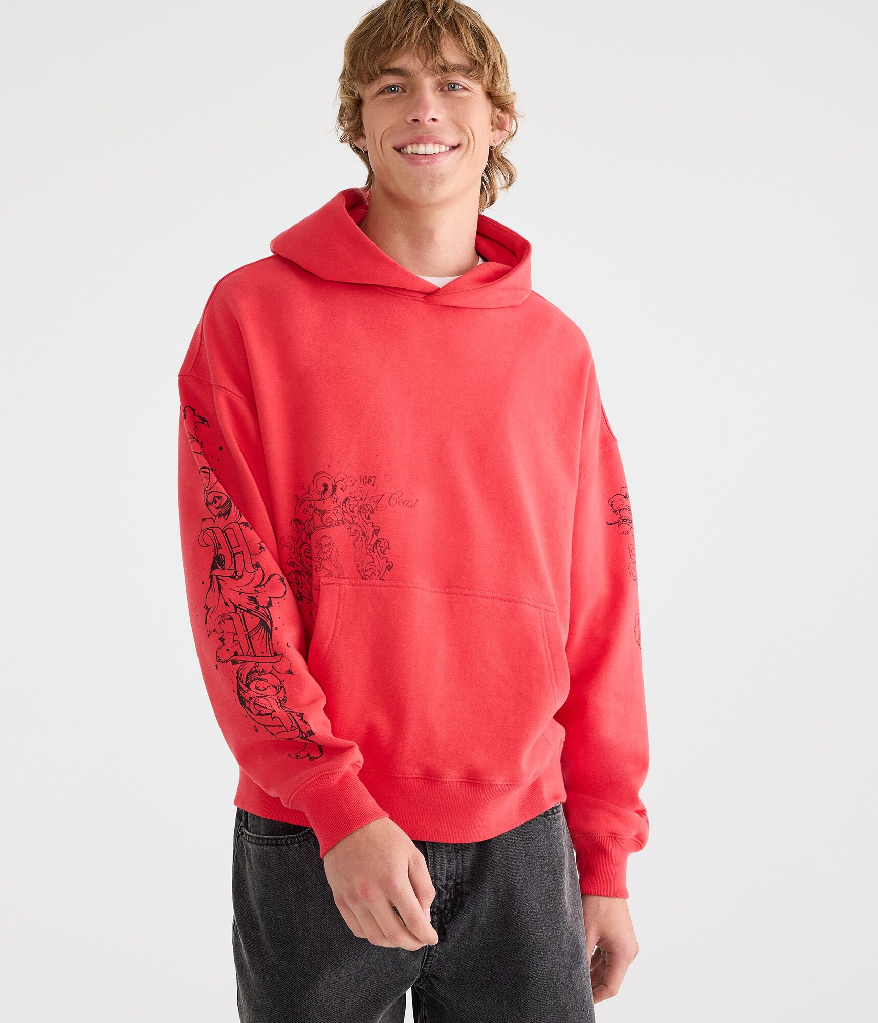 Lion Crest Boxy Pullover Hoodie
