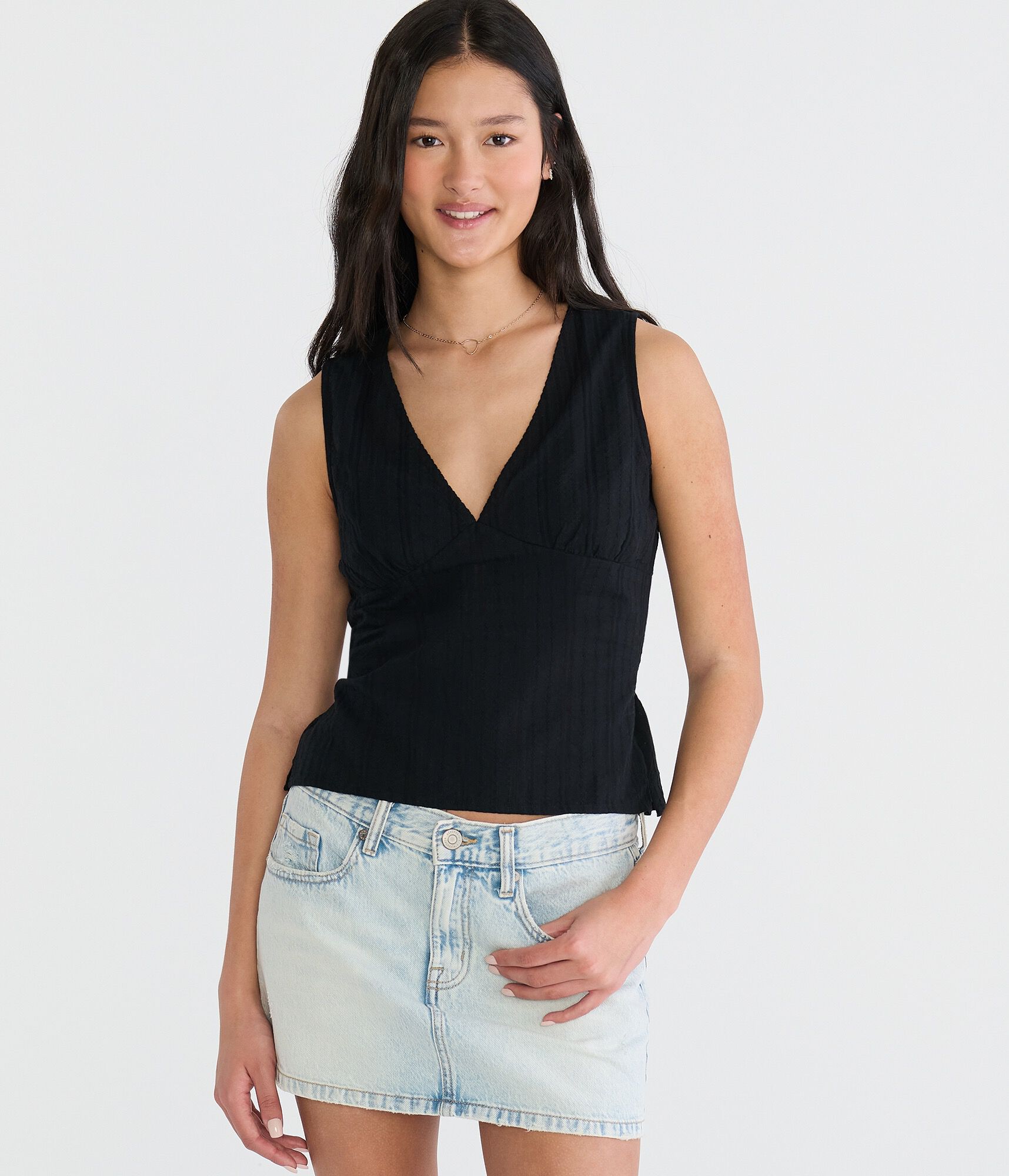 Textured Stripe Tie-Back V-Neck Tank Top