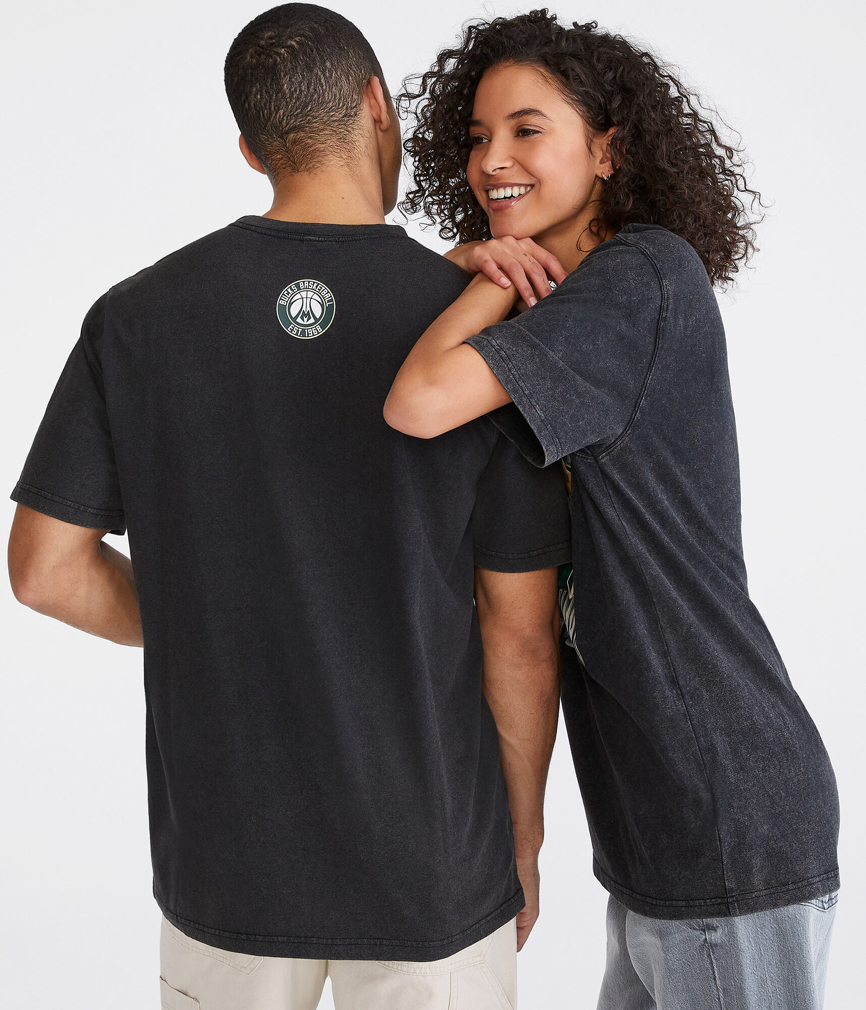 Milwaukee Bucks Giannis Relaxed Graphic Tee