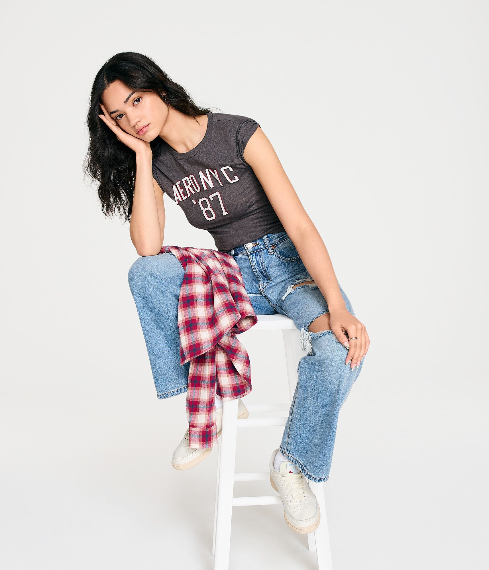 Aero NYC 87 Appliqu&eacute; Graphic Tee