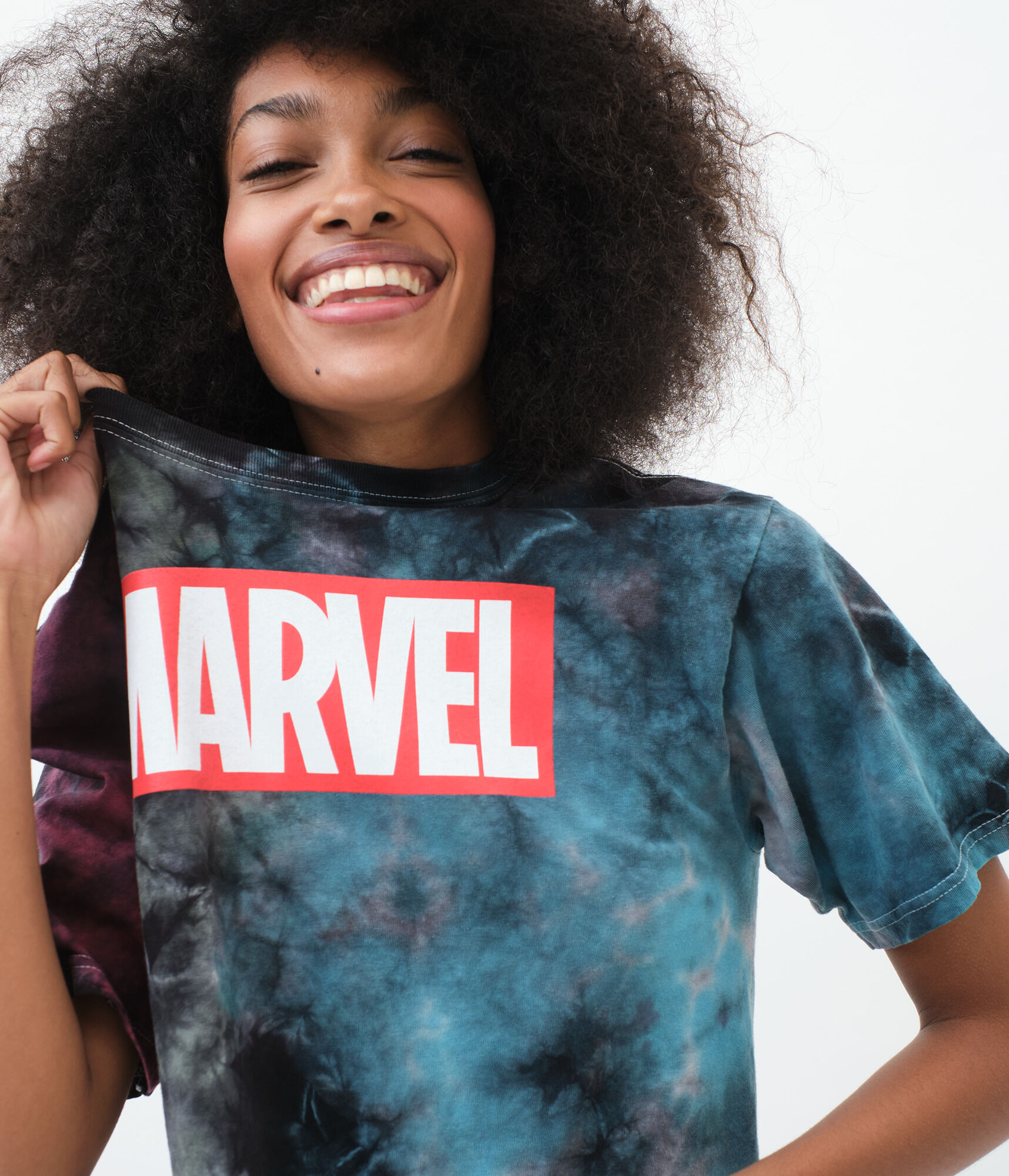 Marvel Logo Tie-Dye Graphic Tee***