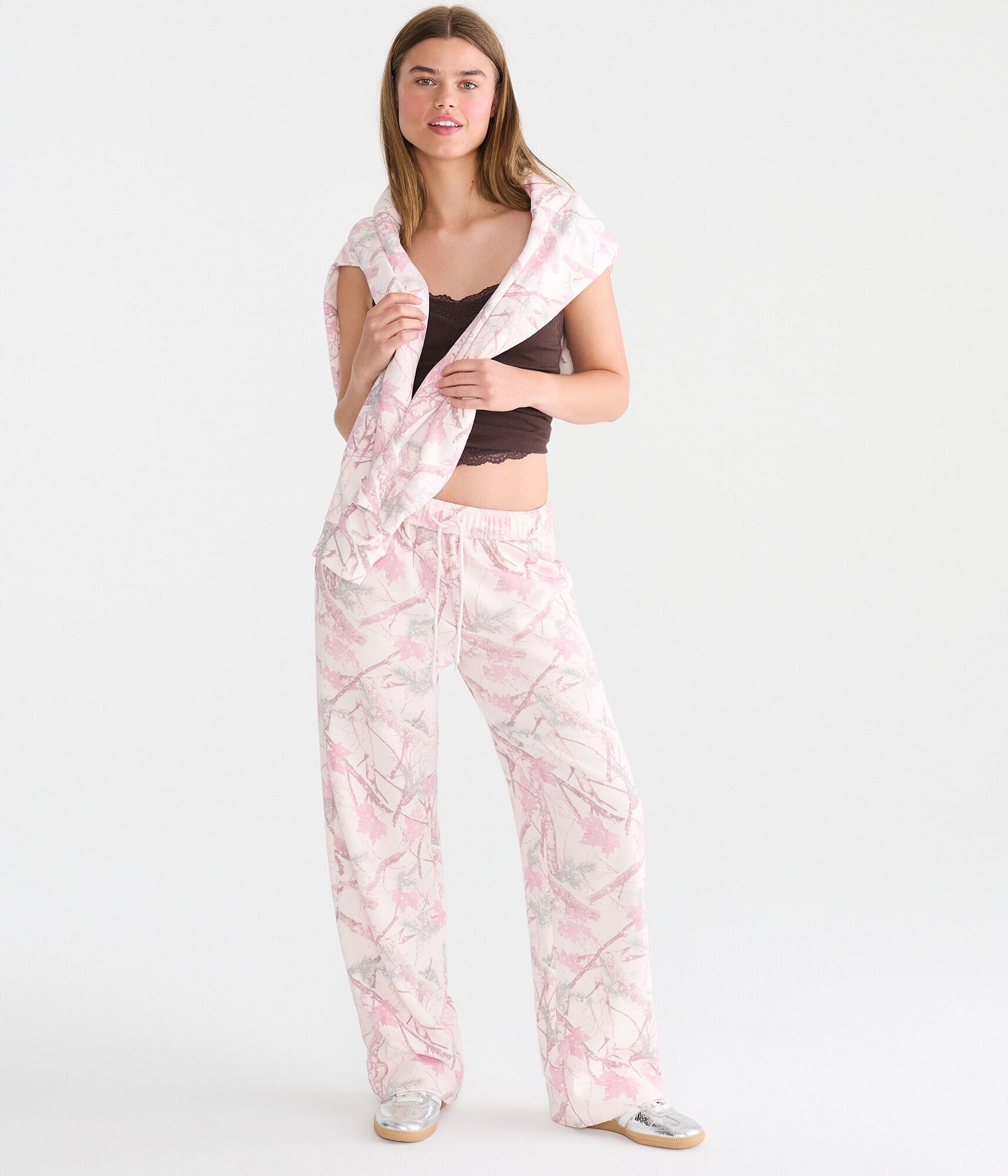 Cloud Soft Forest Camo Mid-Rise Straight Leg Sweatpants
