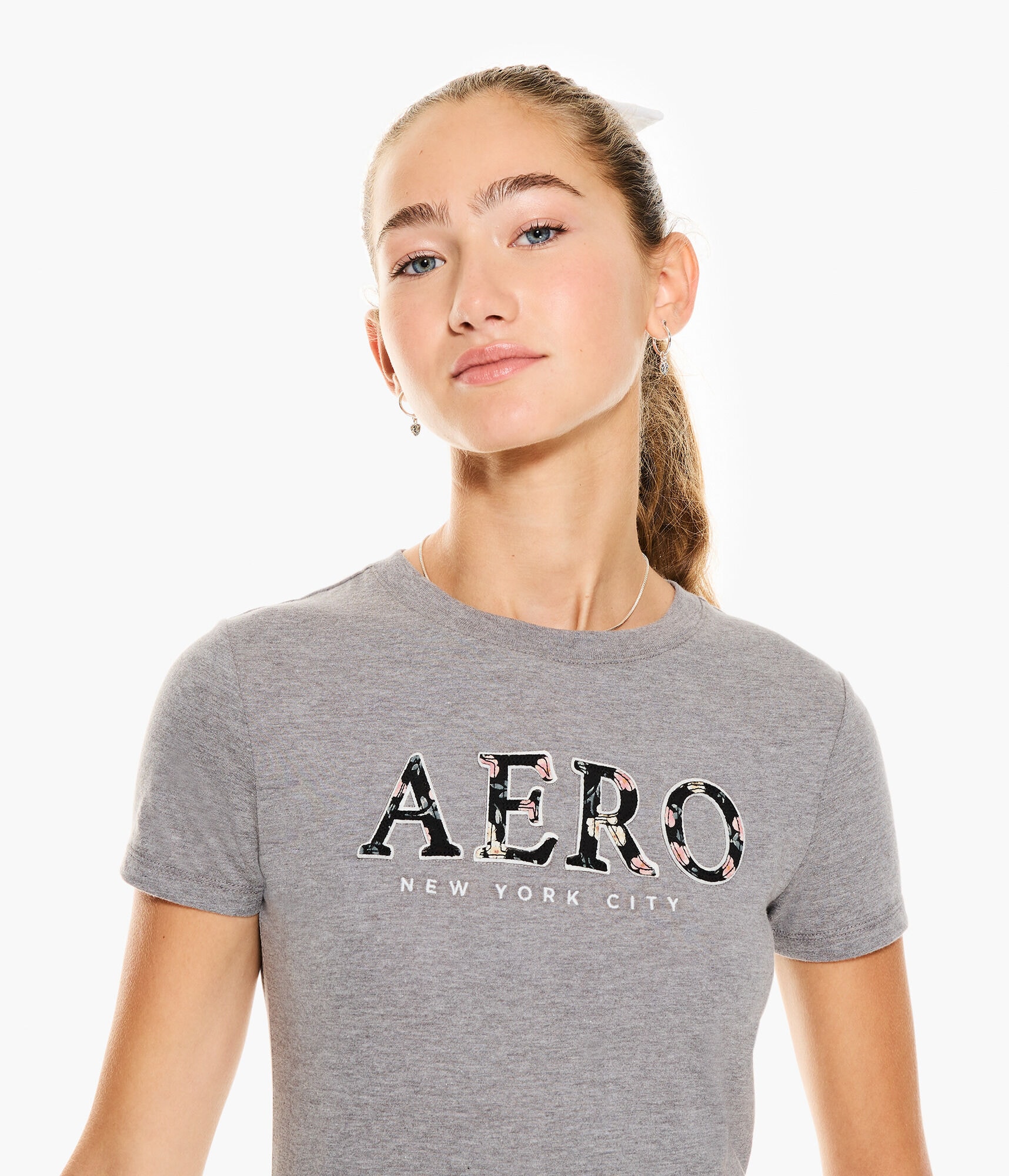 Aero Floral Fill Appliqu&eacute; Graphic Tee