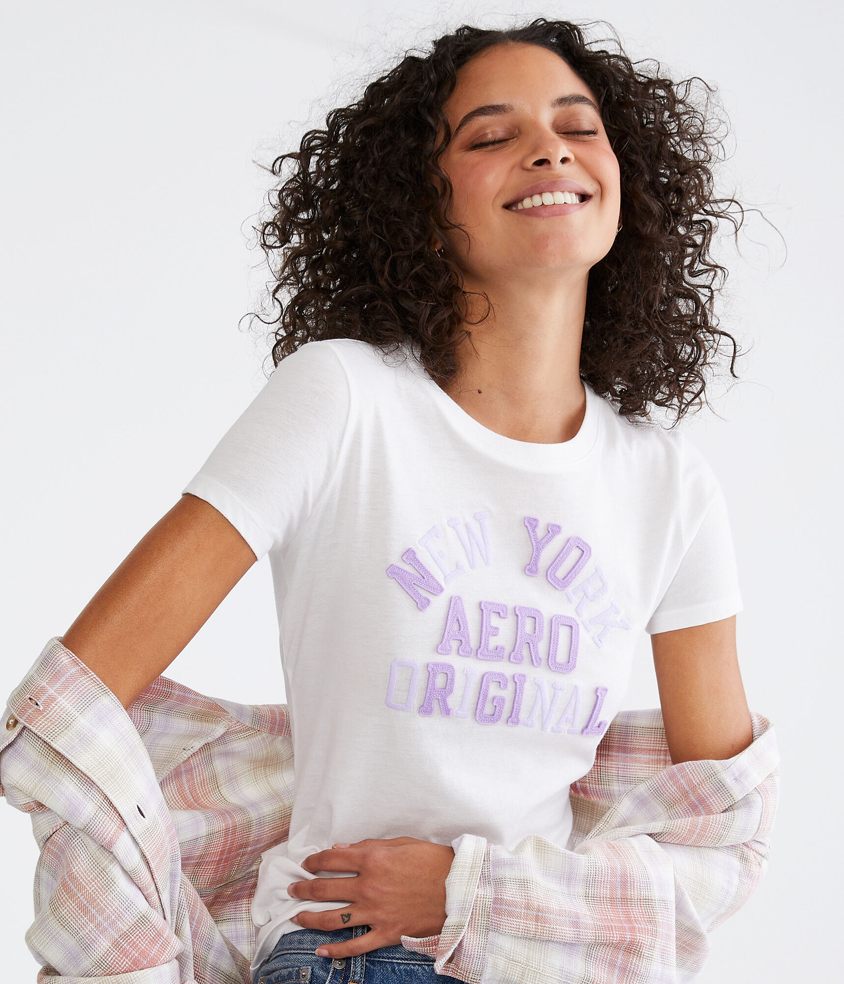 Aero Original Arch Appliqu&eacute; Graphic Tee