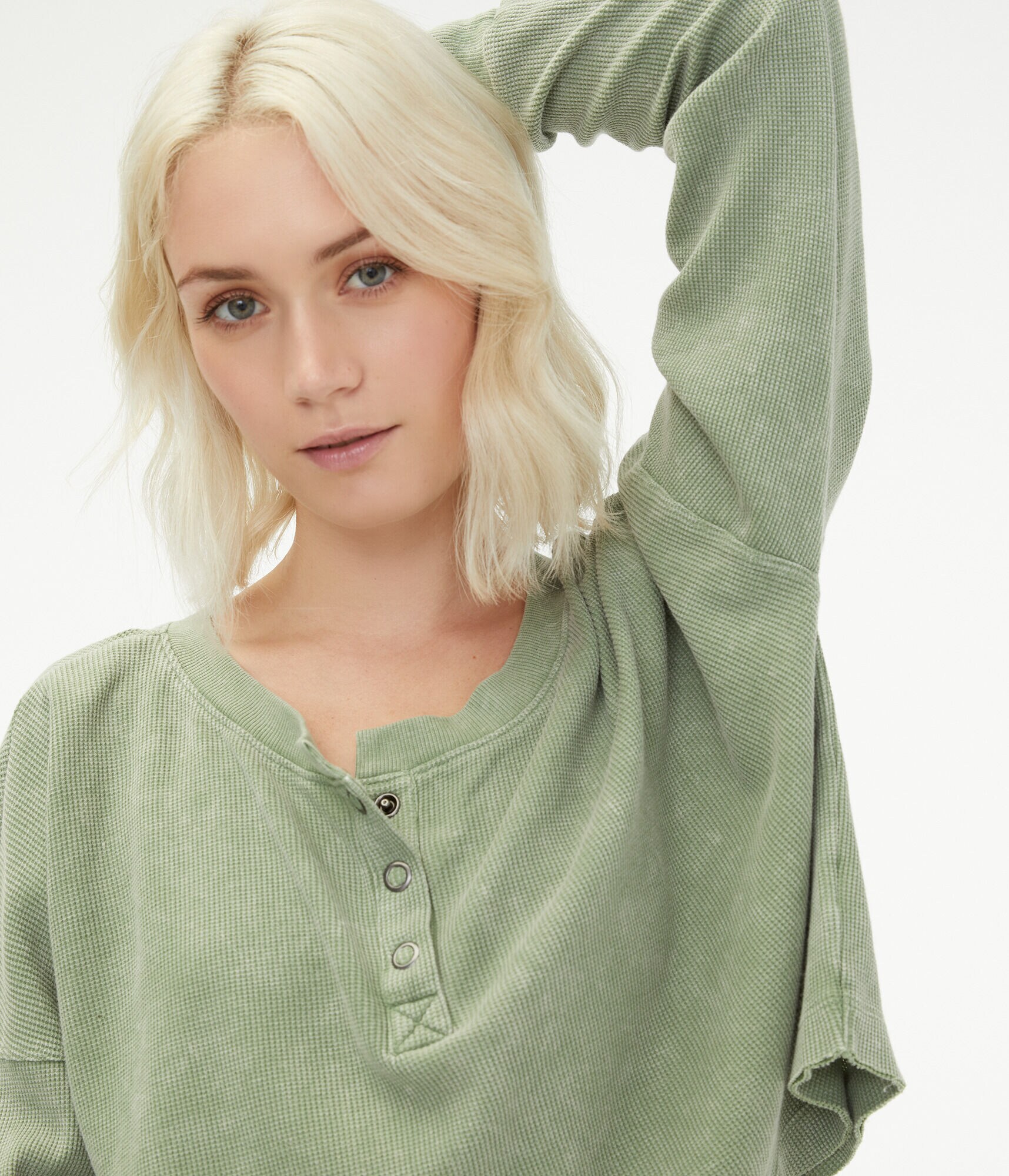 Long Sleeve Thermal Cropped Sleep Henley