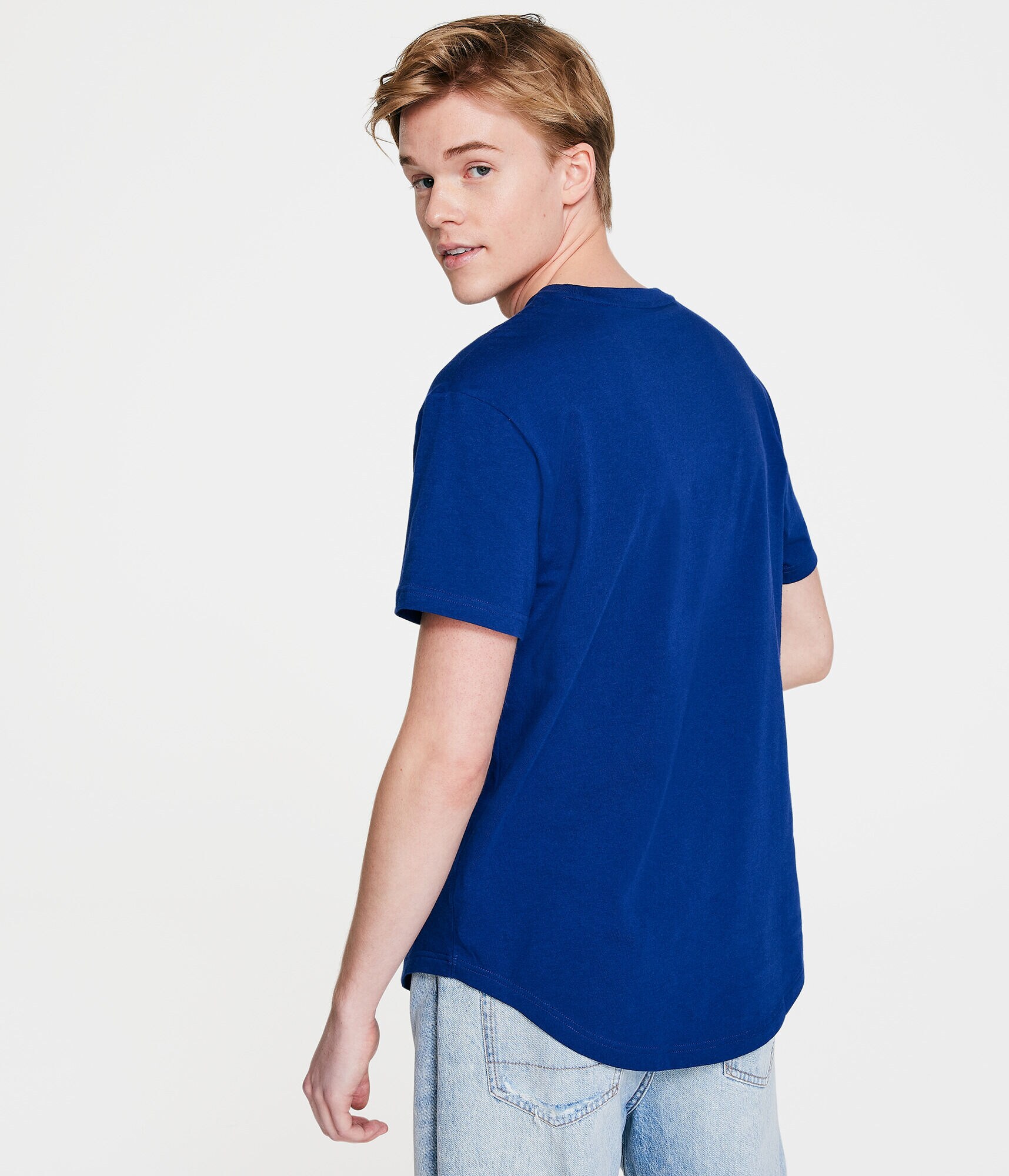 Solid Curved Hem Crew Tee