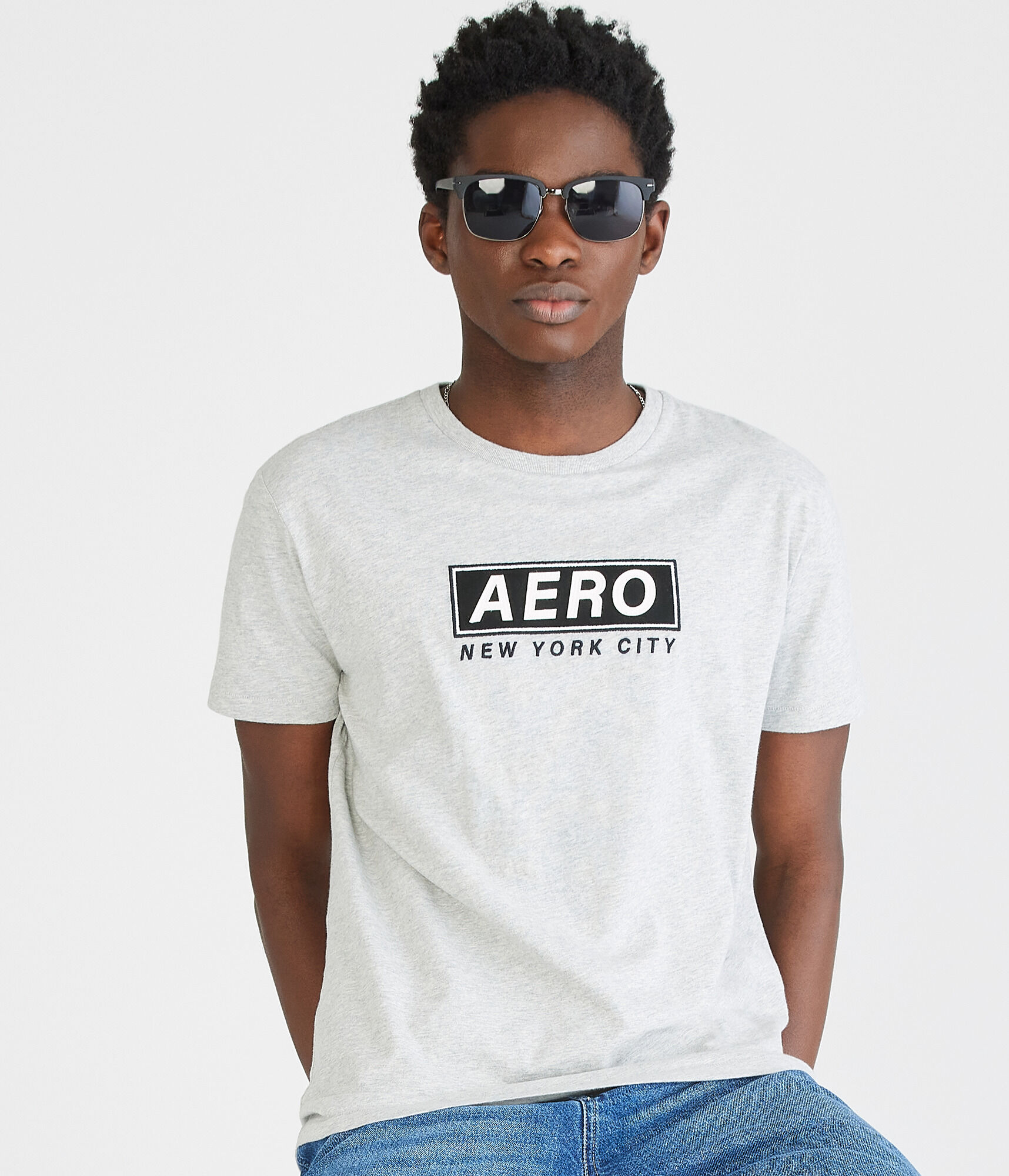 Aero NYC Box Logo Appliqu&eacute; Graphic Tee