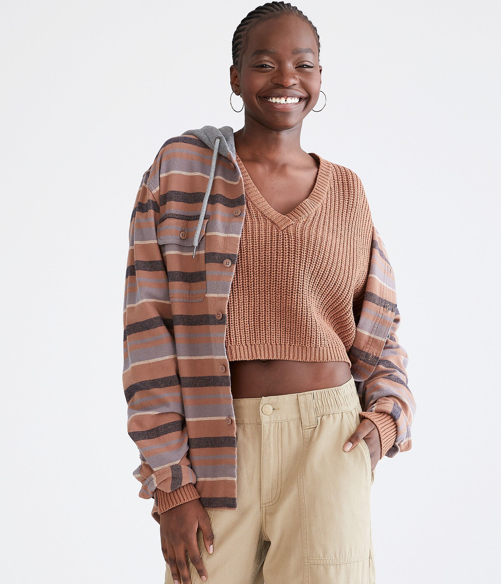 Shaker Stitch Cropped V-Neck Sweater