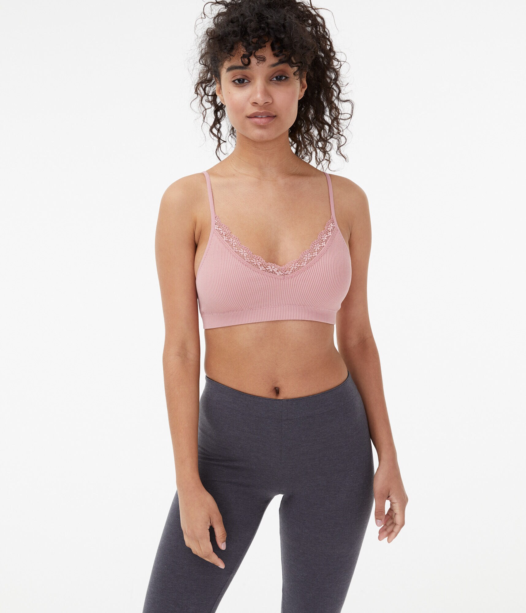 Seamless Lace-Trimmed Bralette