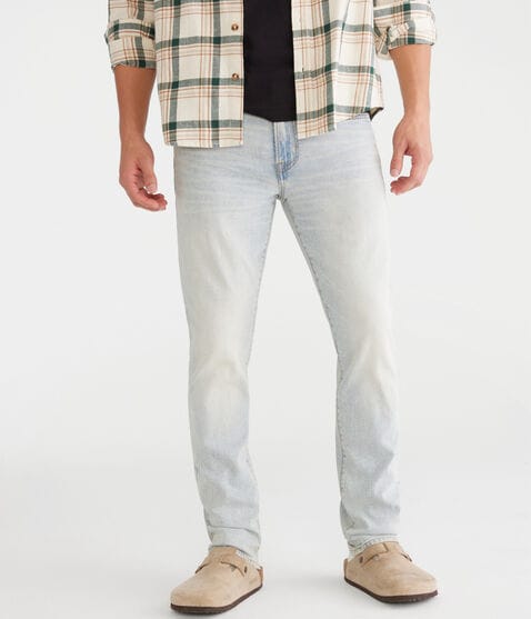 Slim Premium Jean with COOLMAX® Technology Slim Premium Jean with COOLMAX® Technology
