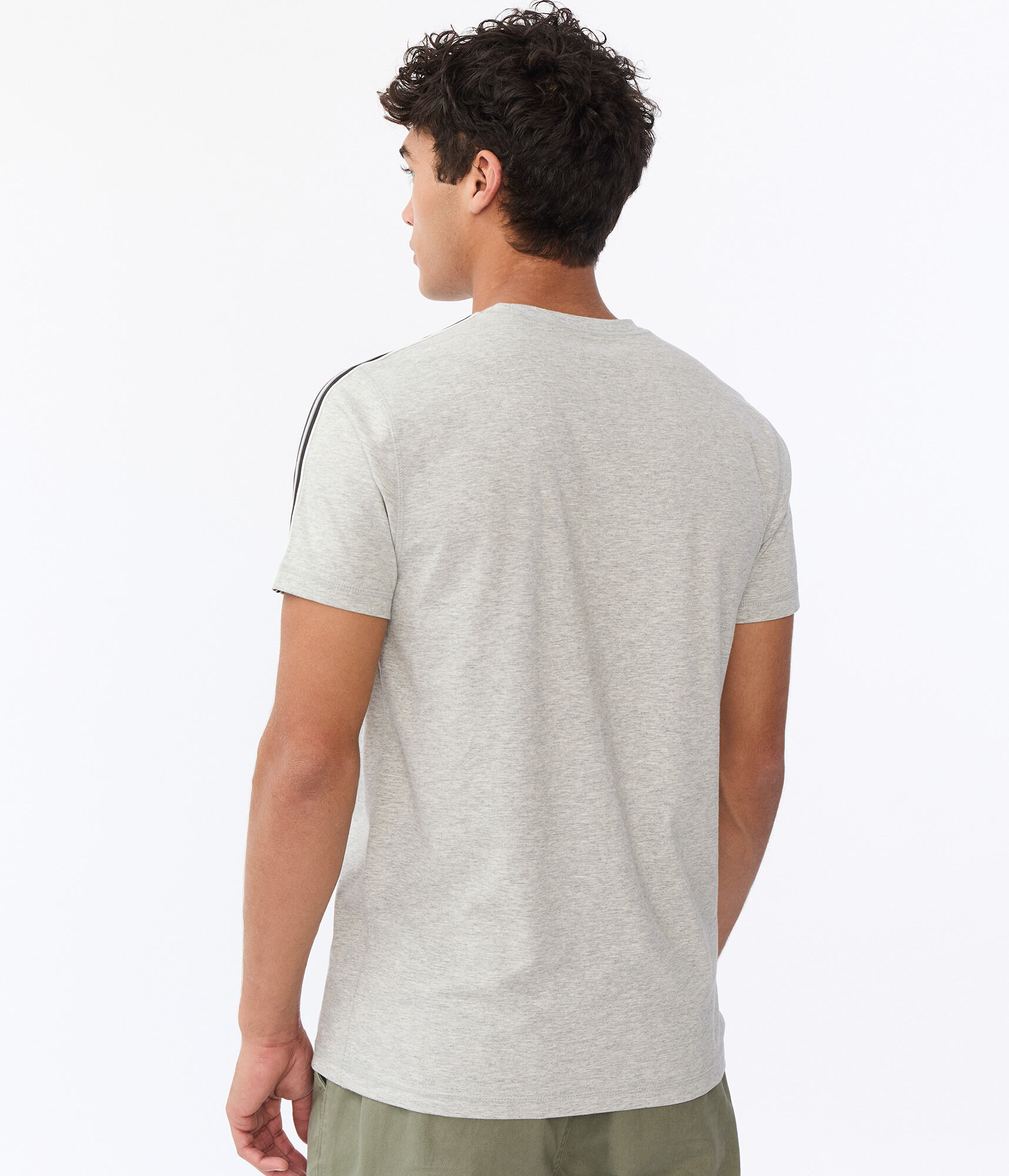 A87 Sleeve Tape Stretch Graphic Tee