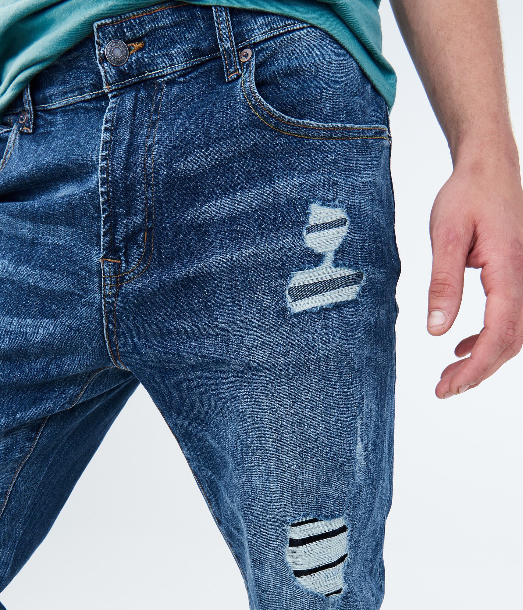 Straight Medium Wash Destroyed Stretch Jean