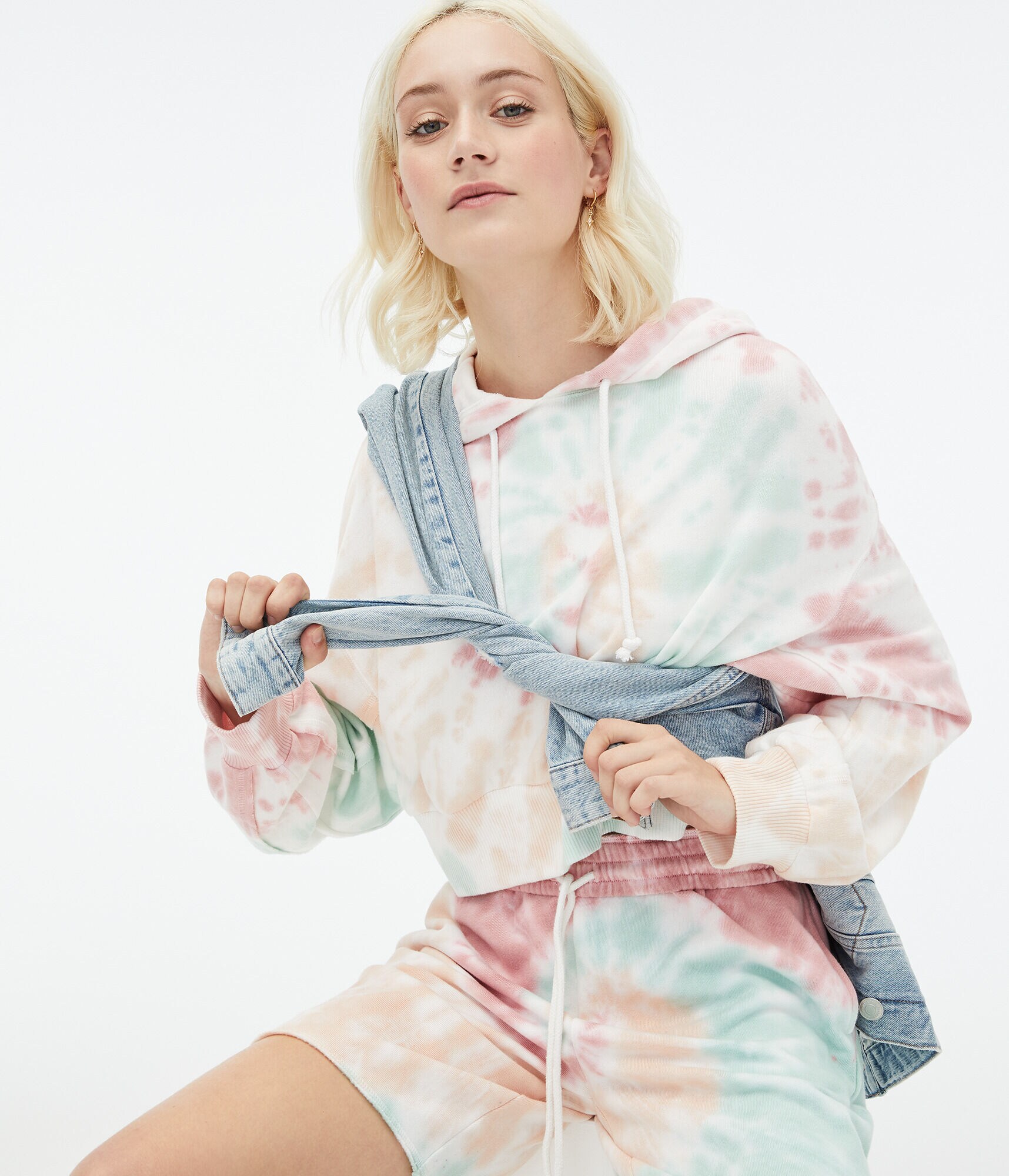 Tie-Dye Cropped Pullover Hoodie