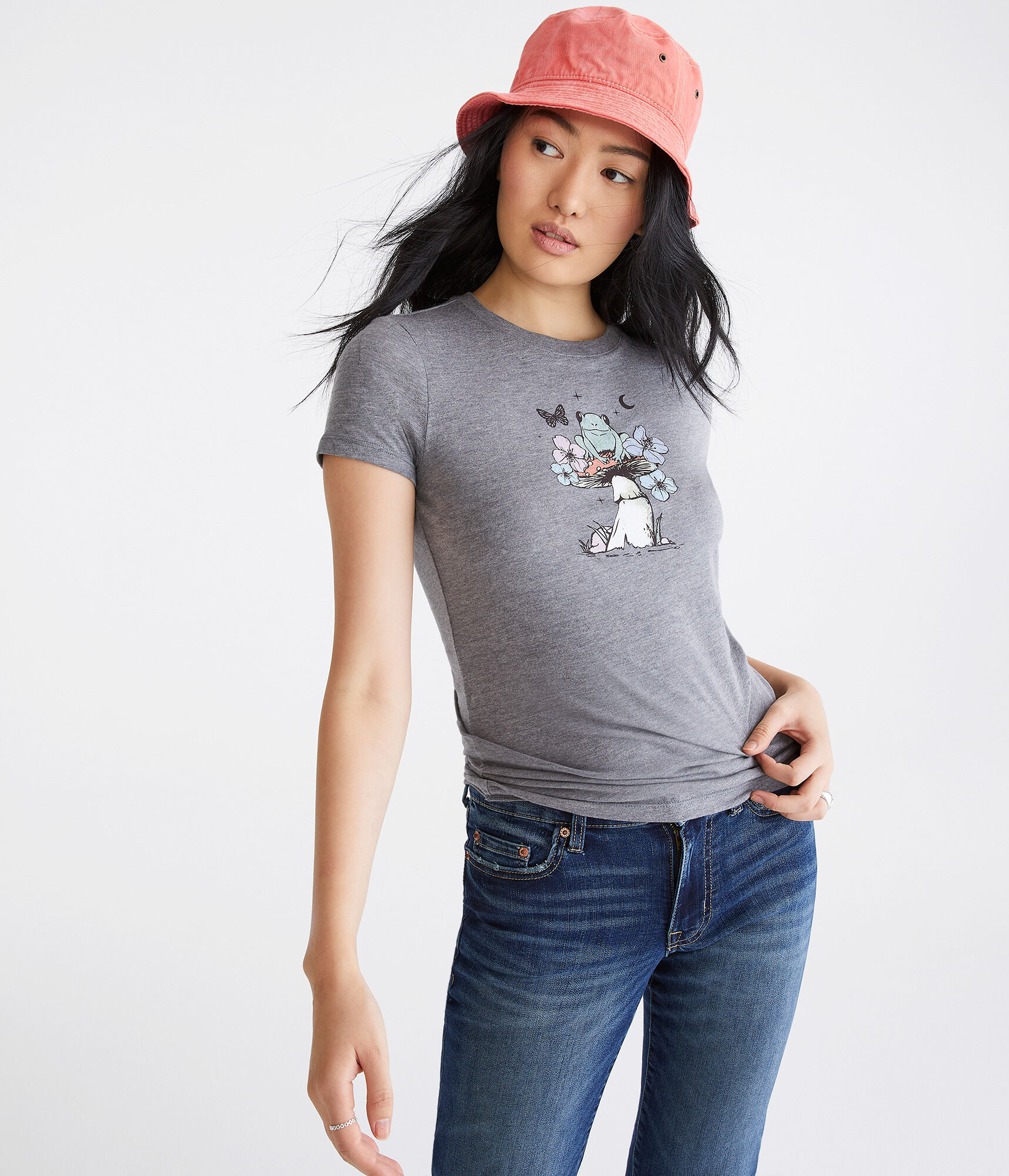 Frog Flowers Graphic Tee