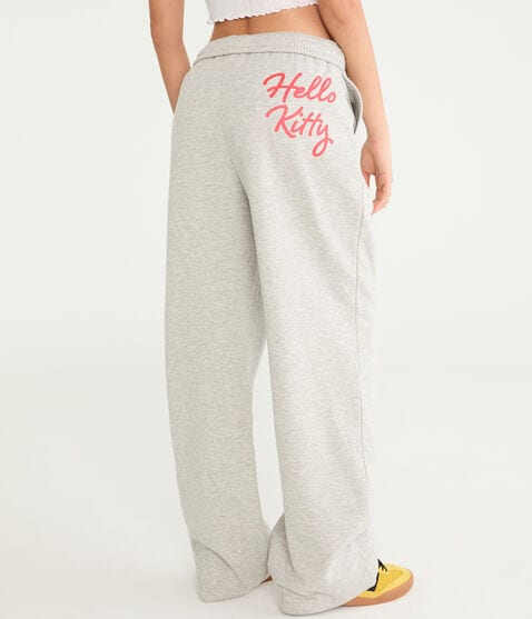 Hello Kitty | Aero Heart Bear Straight Leg Sweatpants Hello Kitty | Aero Heart Bear Straight Leg Sweatpants