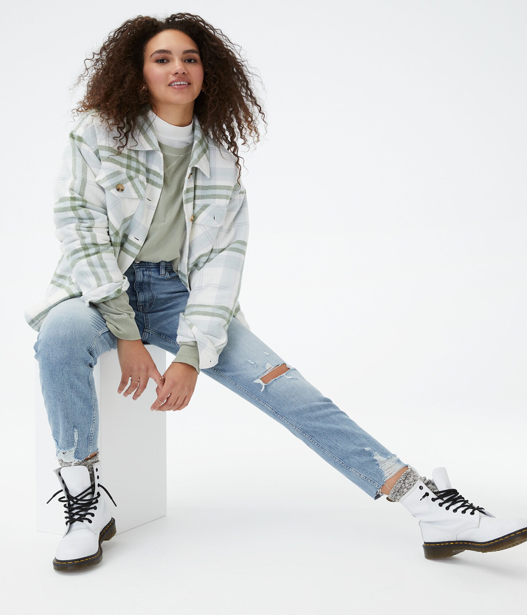 High-Rise Stretch Mom Jean