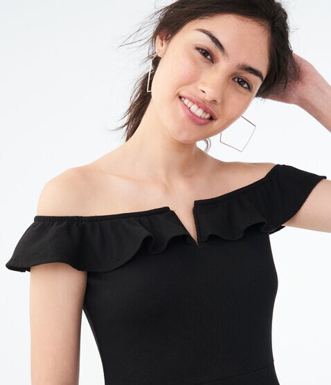 Solid V-Wire Off-The-Shoulder Fit & Flare Dress***