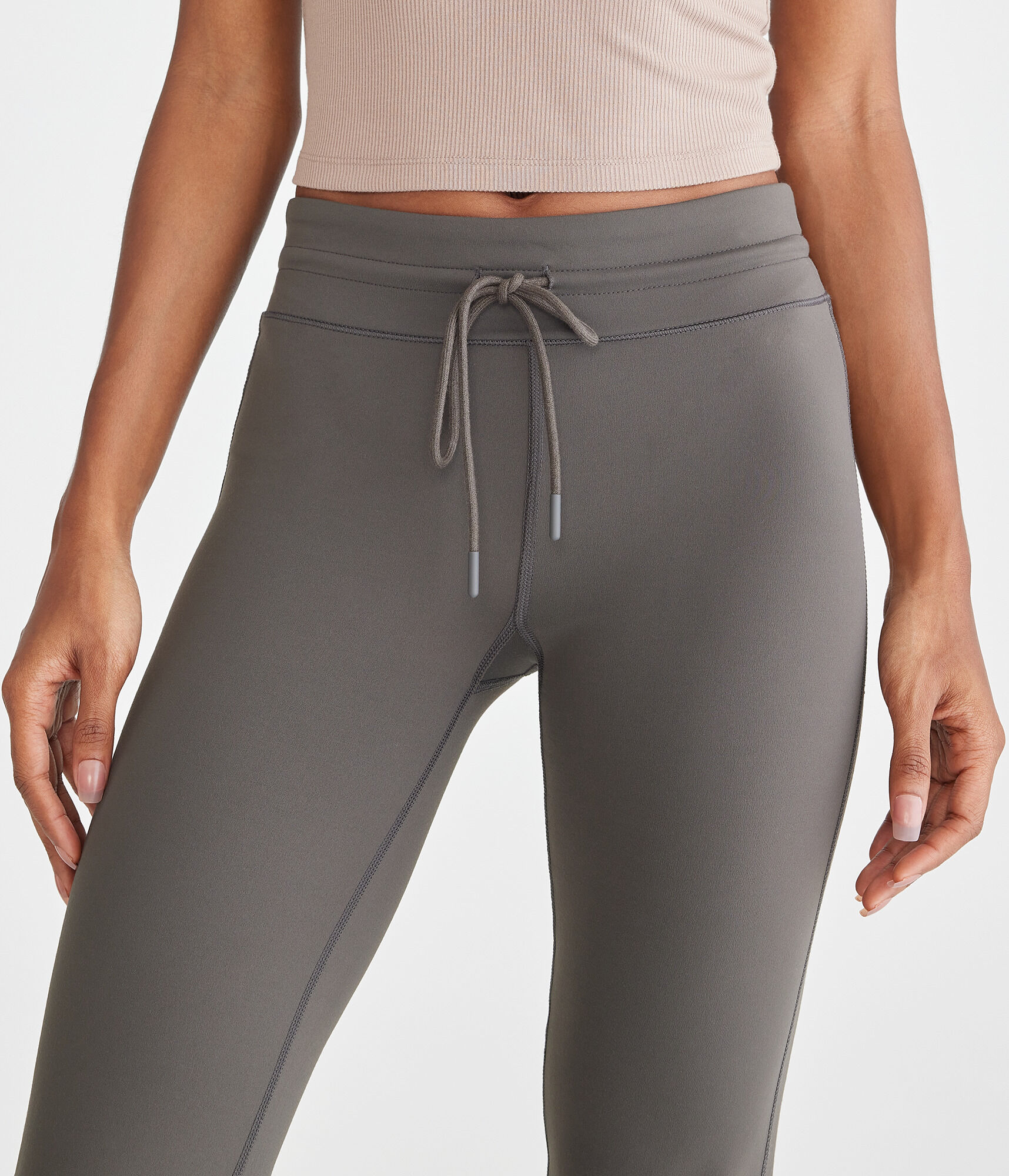 Air Soft Mid-Rise Bootcut Leggings