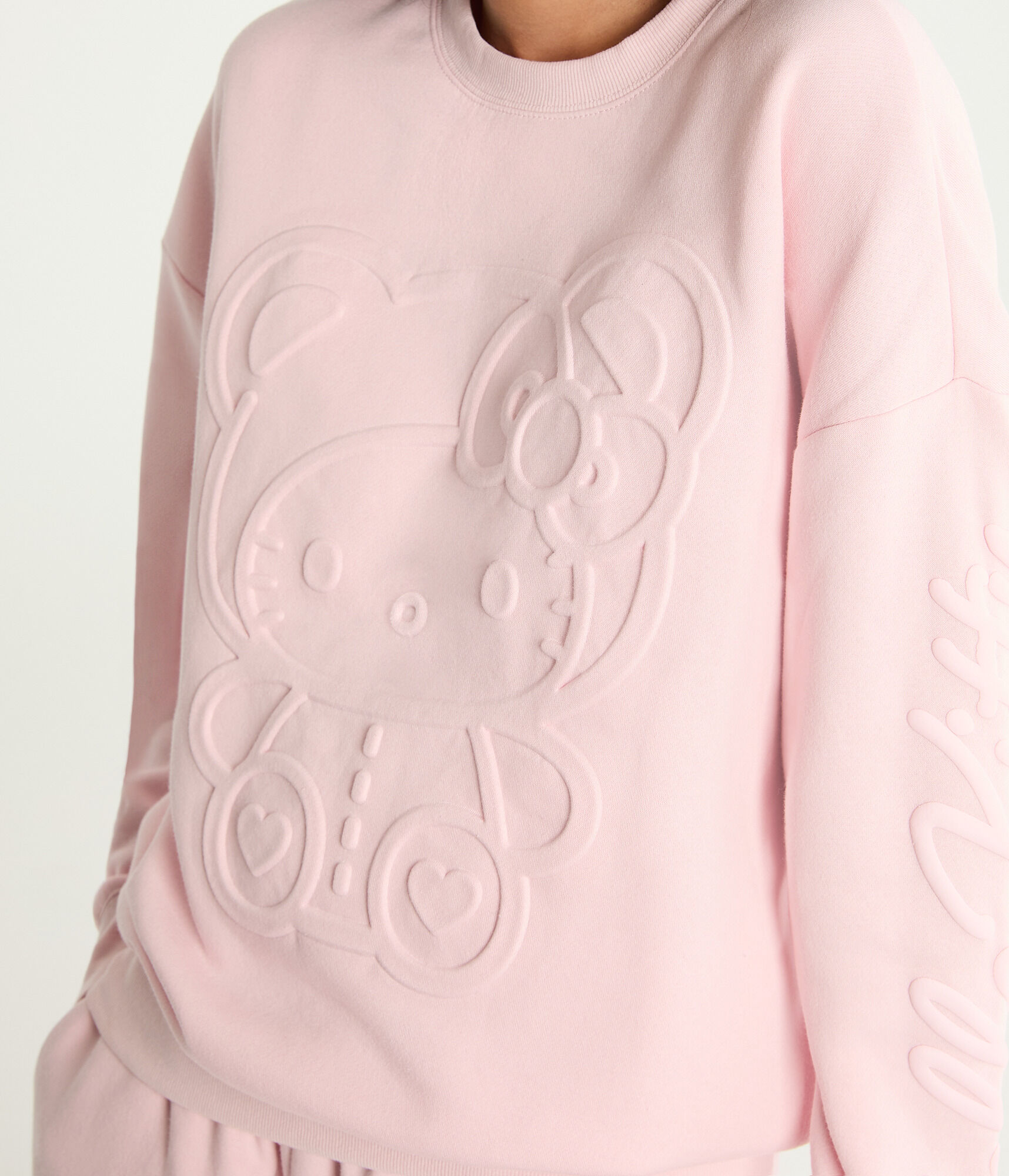 Hello Kitty | Aero Tonal Teddy Crew Sweatshirt