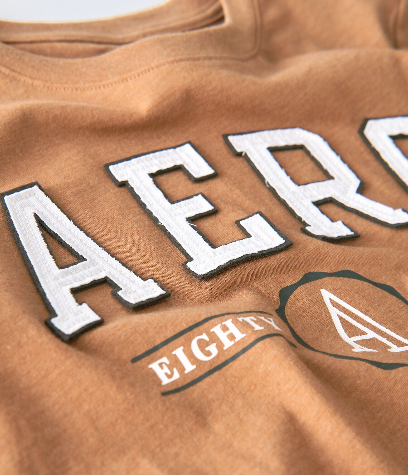 Aero 87 Appliqu&eacute; Graphic Tee