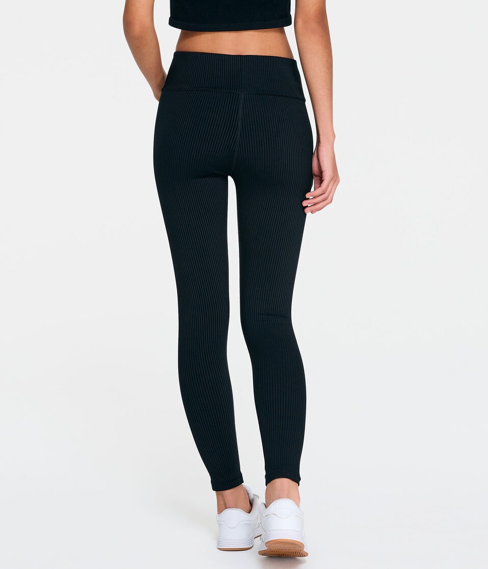 Ribbed High-Rise Crossover Leggings