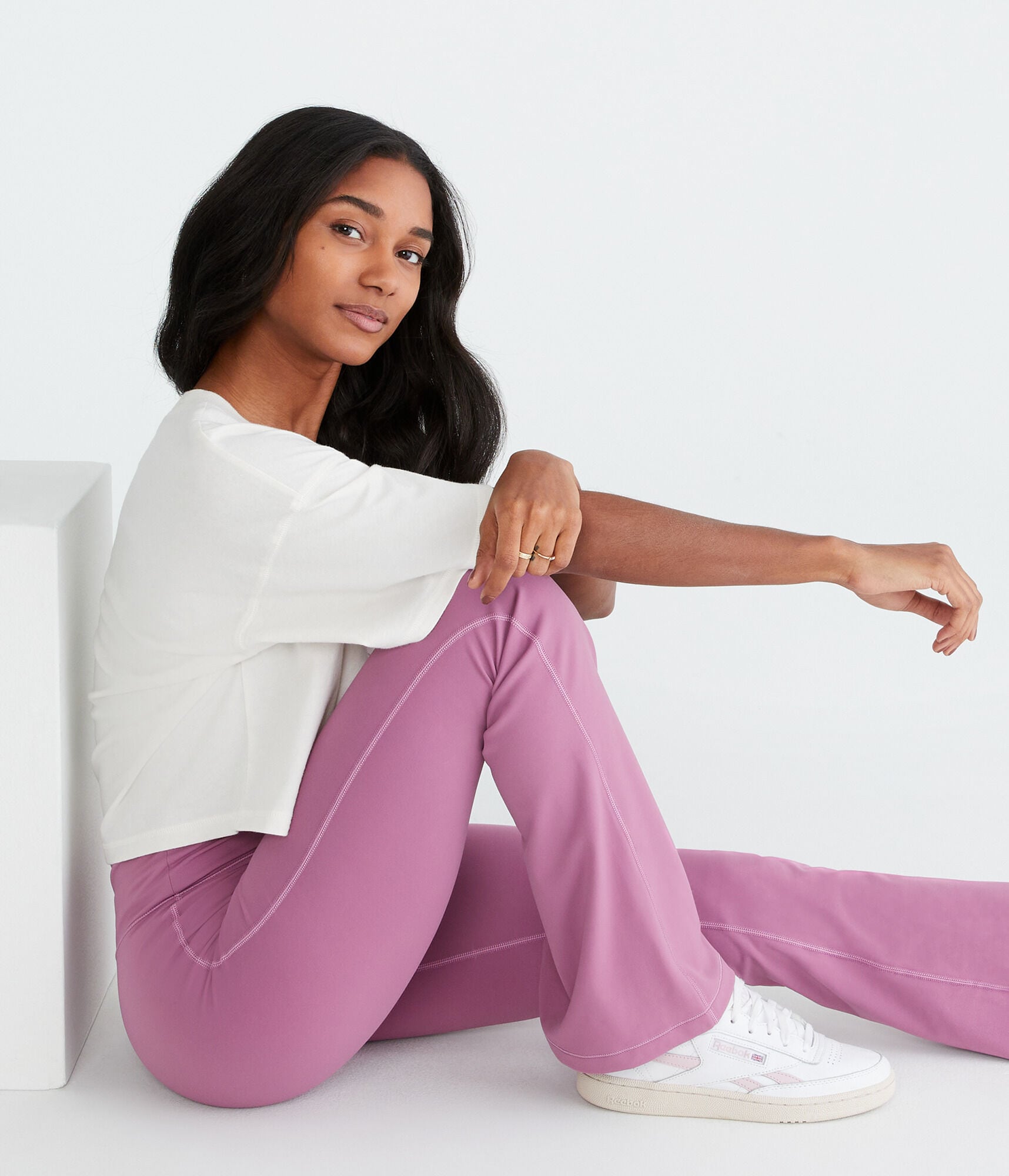 Air Soft High-Rise Cinch Flare Legging