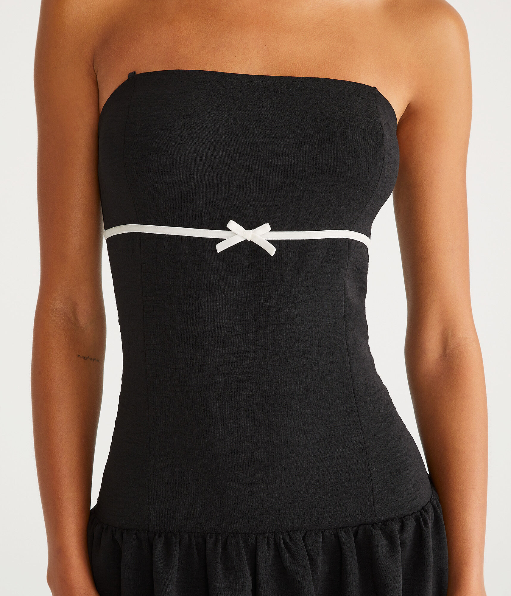 Solid Strapless Drop-Waist Bubble Dress