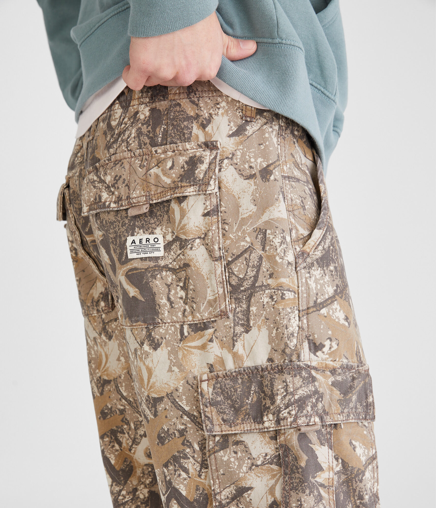 【KOOLOSET】Camo Big Balloon Cargo Pants Camo Big Balloon Cargo Pants (1color) - kooloset