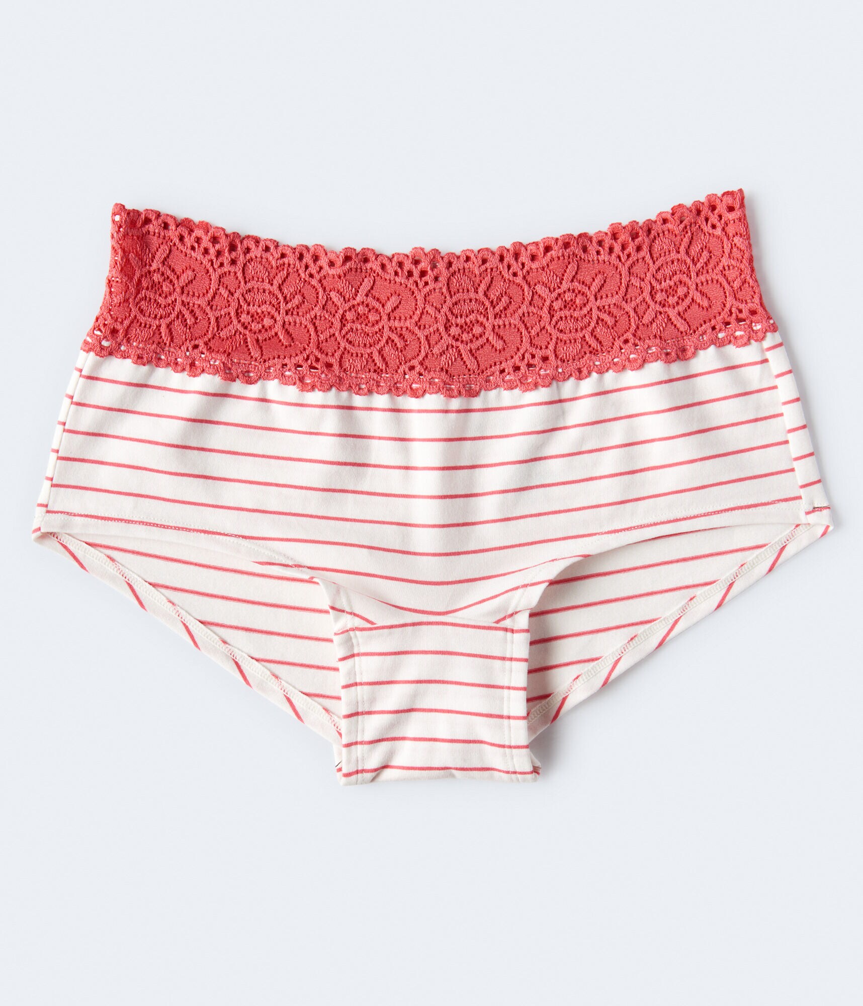 thin lace trim