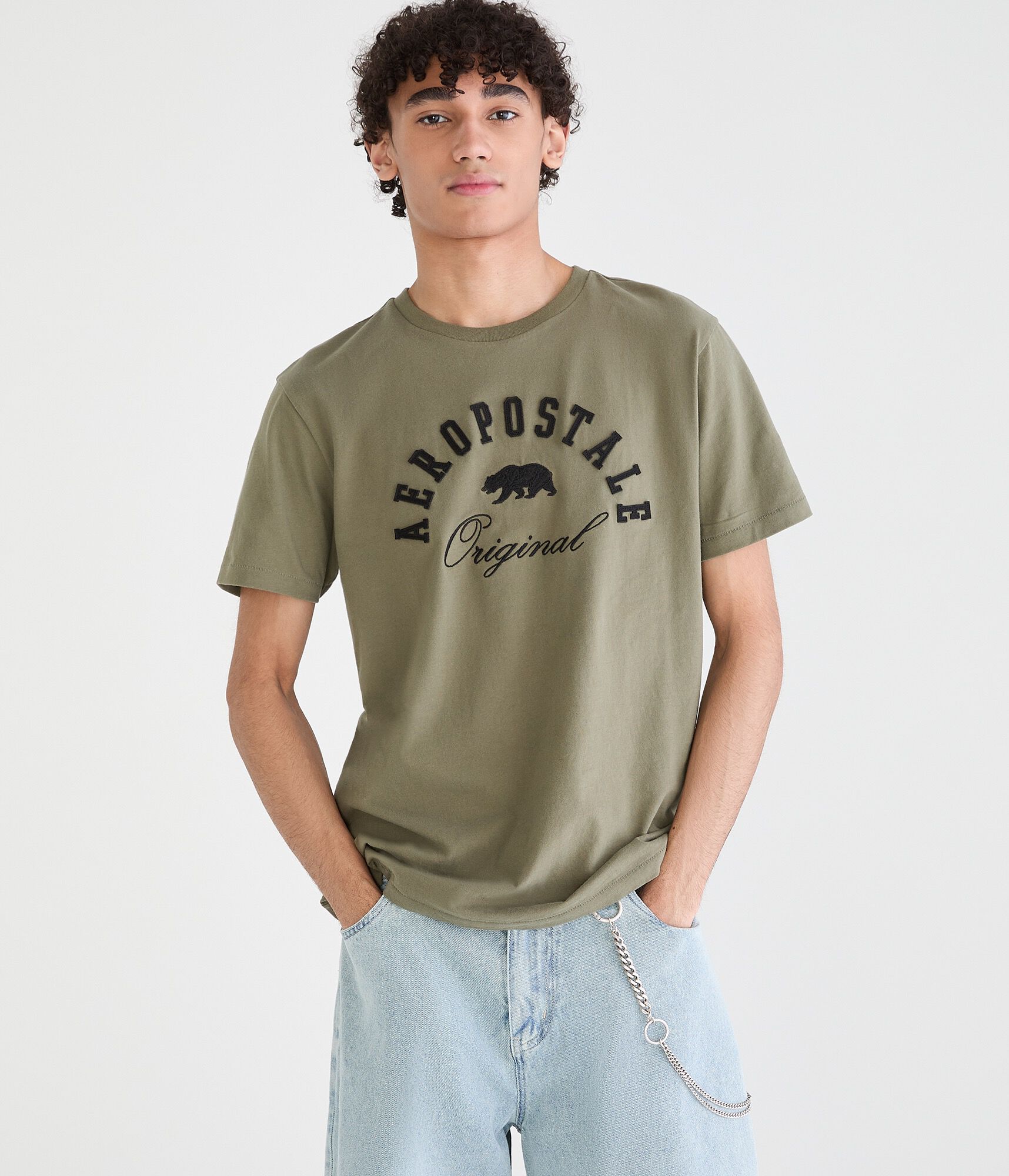 Aeropostale Bear Appliqu&eacute; Graphic Tee