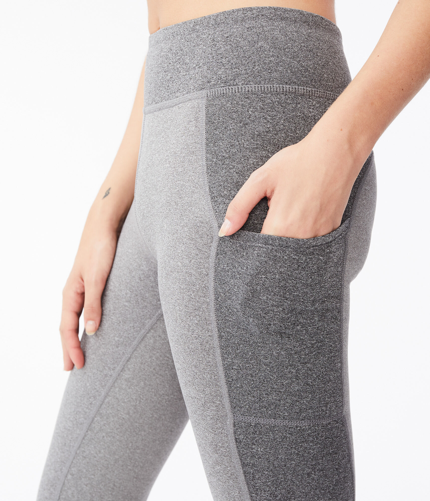 Contrast-Panel High-Rise Pocket Leggings