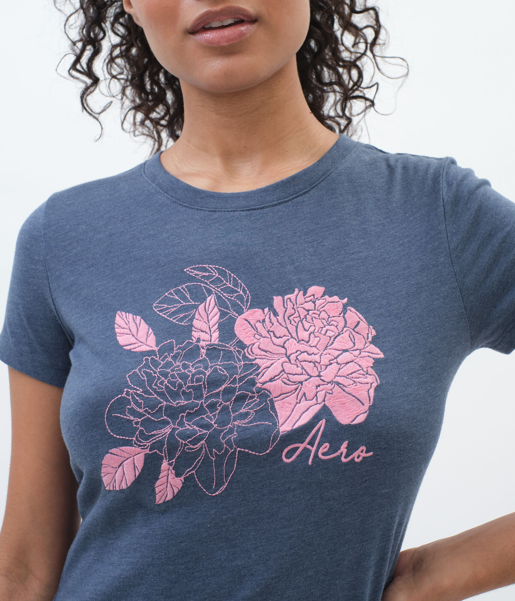Embroidered Flower Graphic Tee***