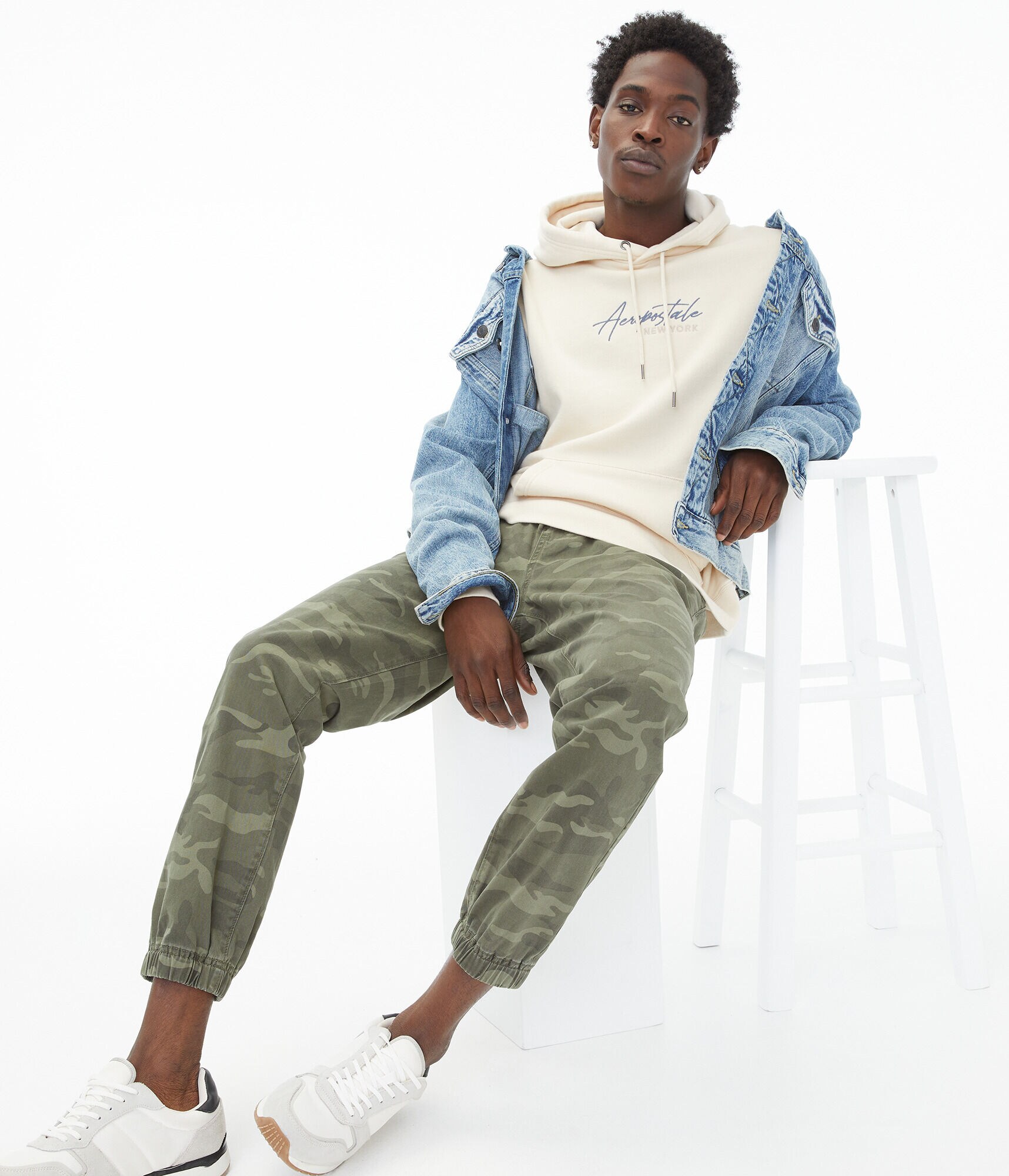 Aeropostale Script Logo Pullover Hoodie