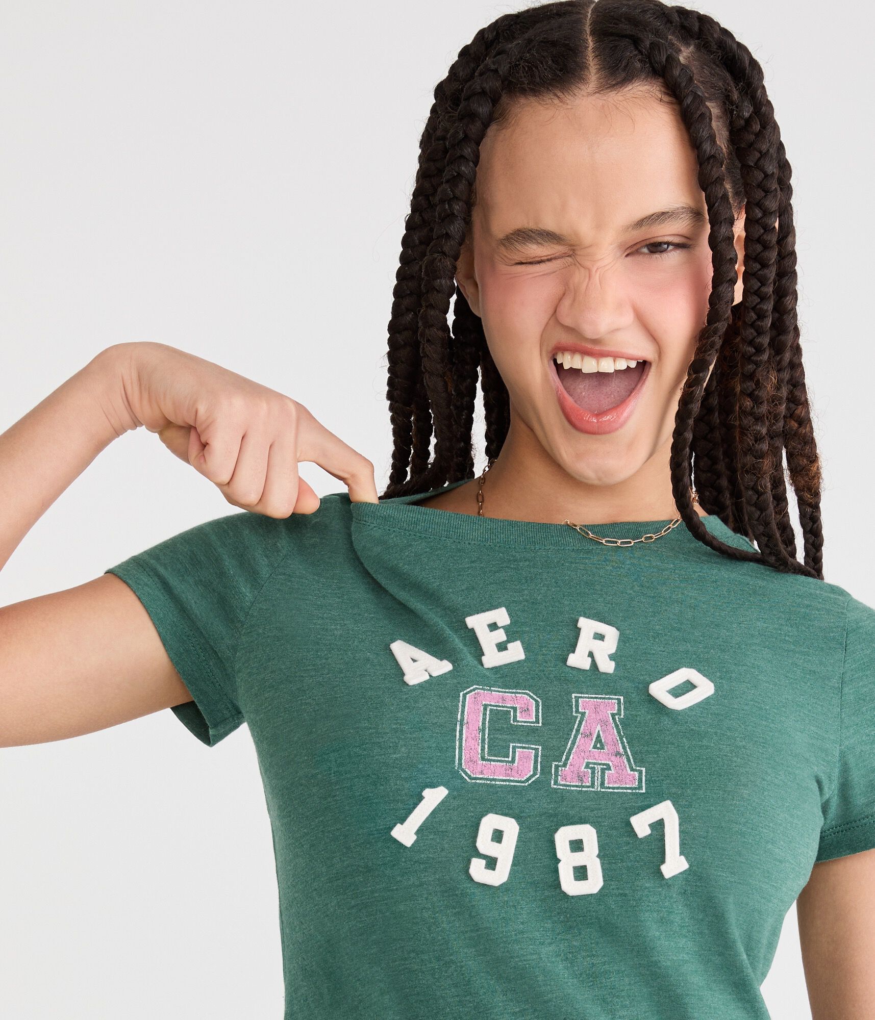 Aero CA 1987 Appliqu&eacute; Graphic Tee