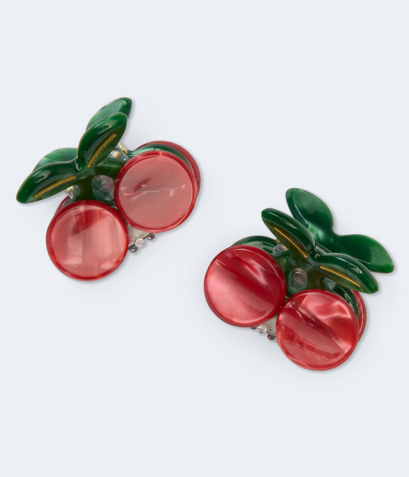 Cherry Claw Hair Clip 2-Pack