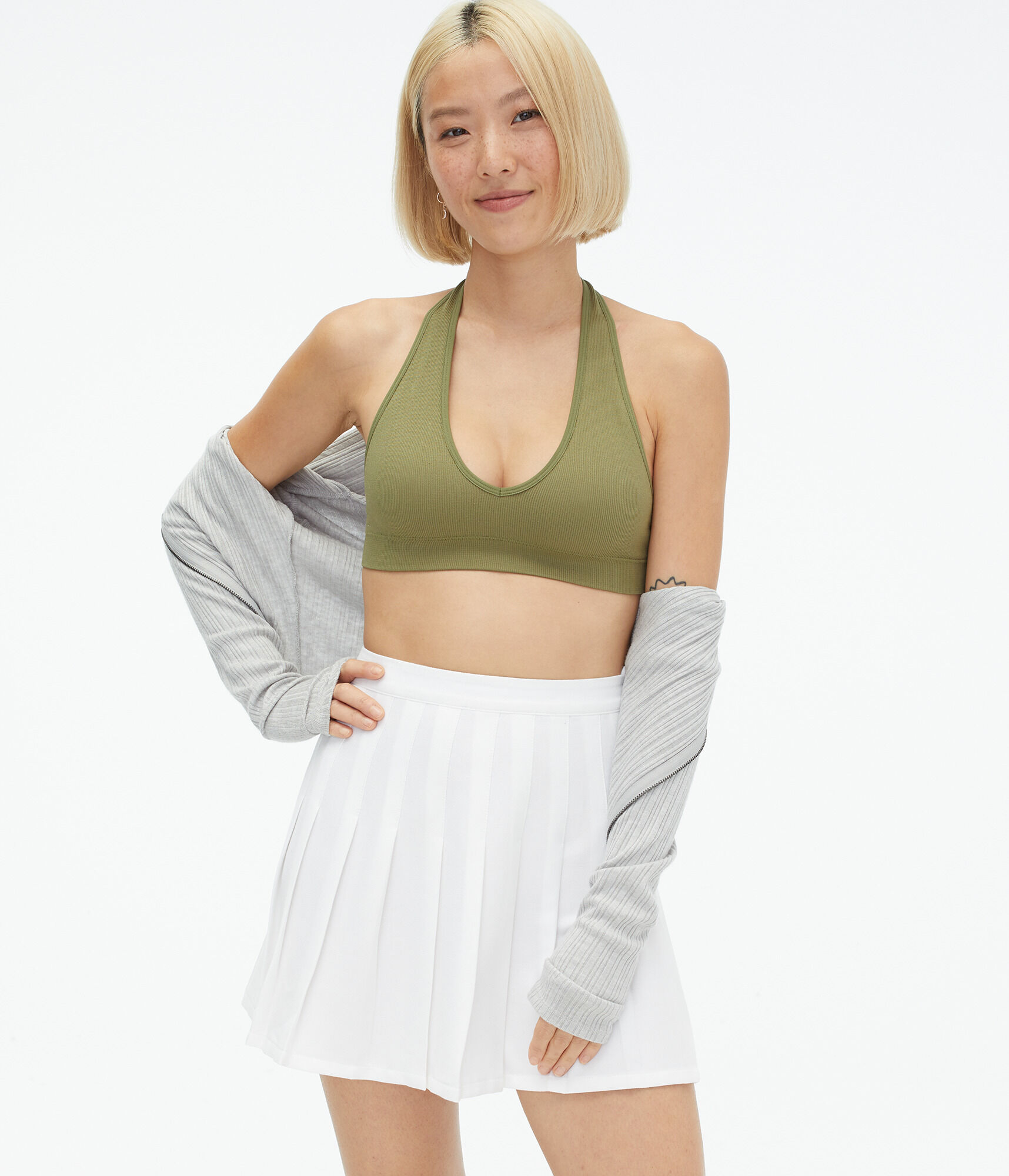 Ribbed Seamless Halter Bralette