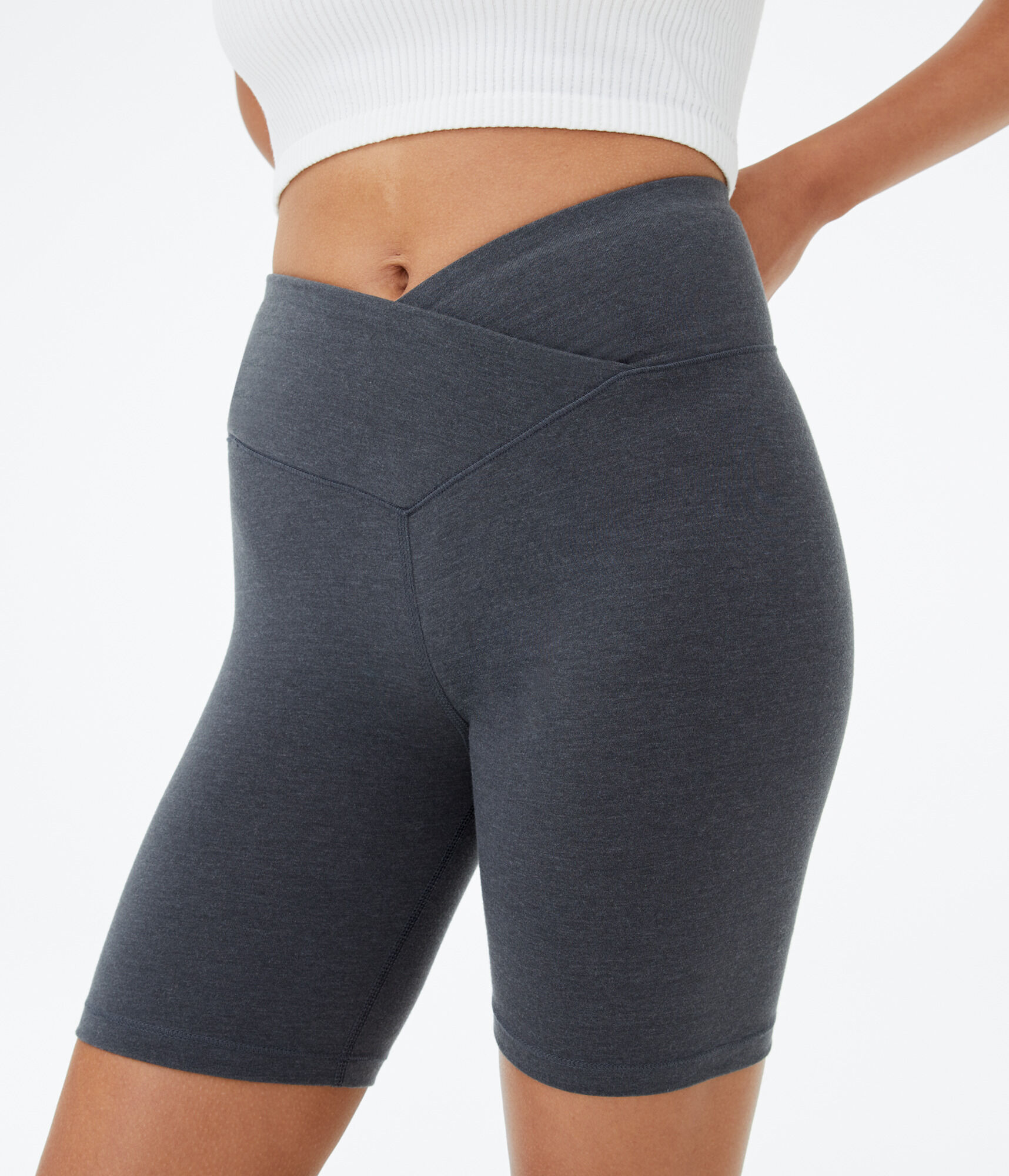 Crossover High-Rise Lounge Bike Shorts
