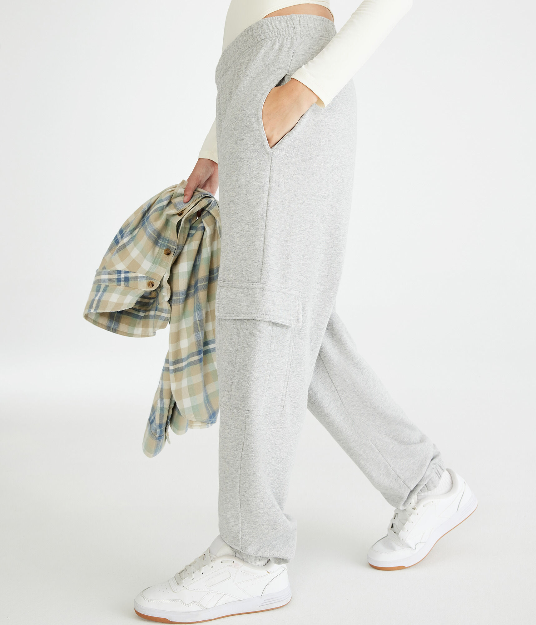 Slouchy Mid-Rise Cargo Sweatpants