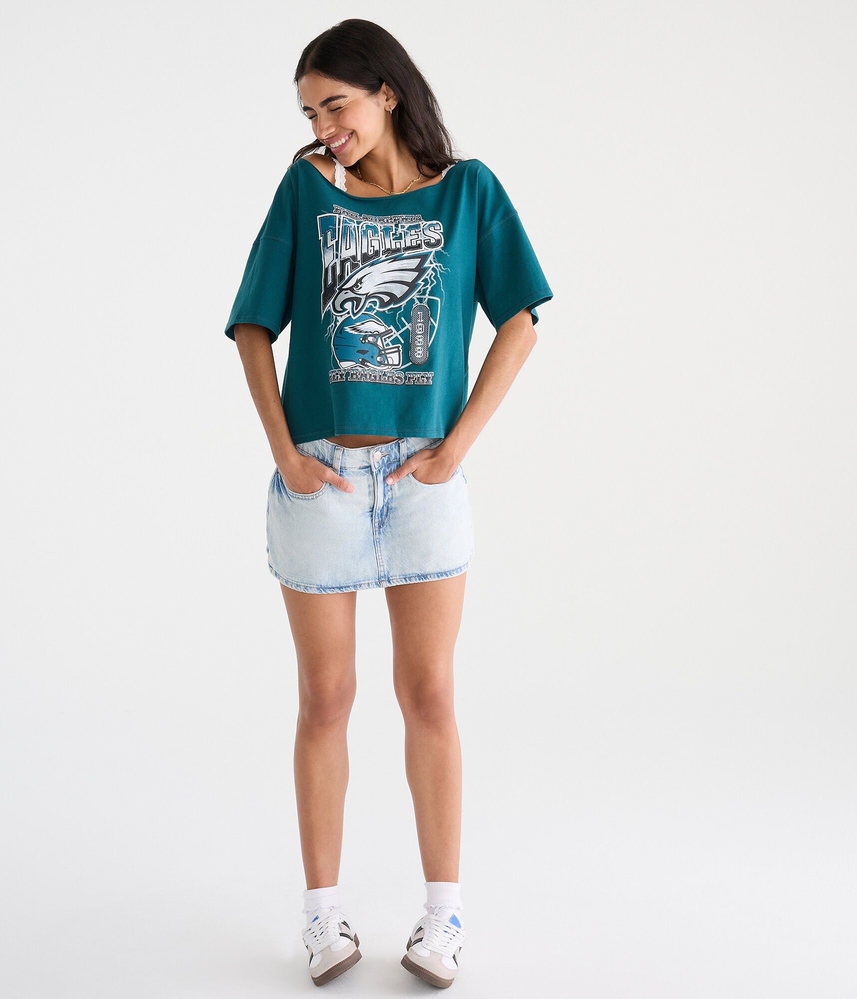 Philadelphia Eagles Off-The-Shoulder Graphic Tee