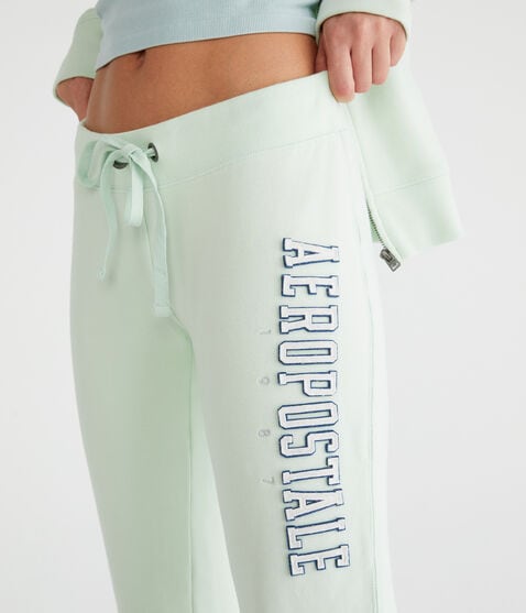 Aeropostale 1987 Fit & Flare Sweatpants Aeropostale 1987 Fit & Flare Sweatpants