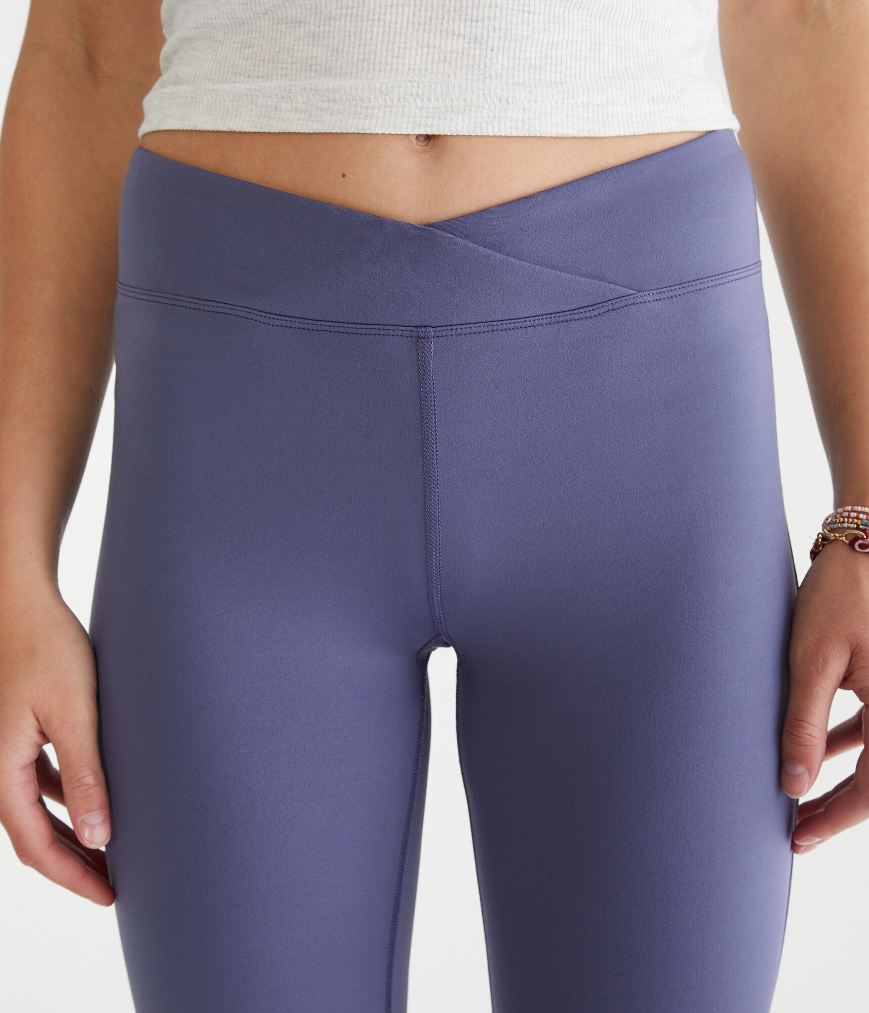 Buttery Soft Low-Rise Crossover Bootcut Leggings